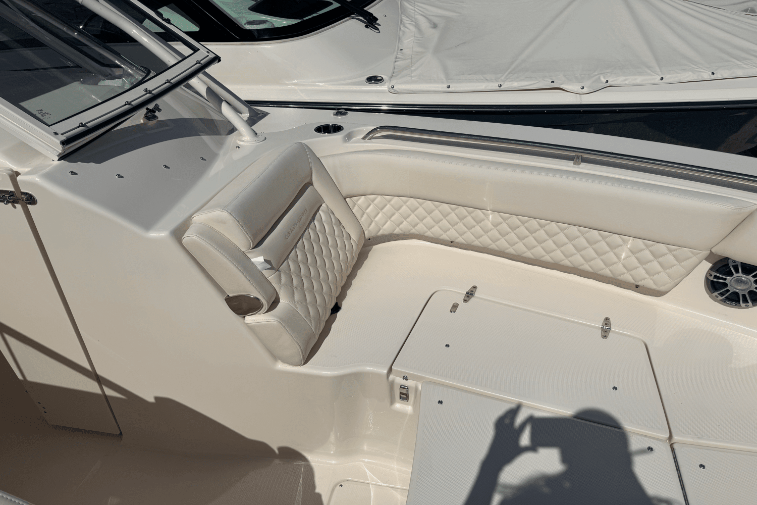 2025 Grady-White Freedom 307 Image Thumbnail #27