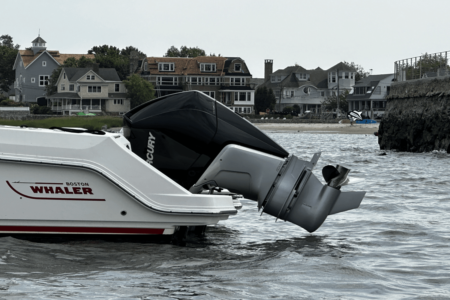 2021 Boston Whaler 240 VANTAGE Image Thumbnail #5