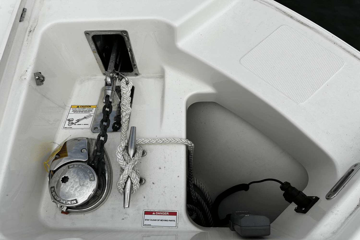 2021 Boston Whaler 240 VANTAGE Image Thumbnail #27