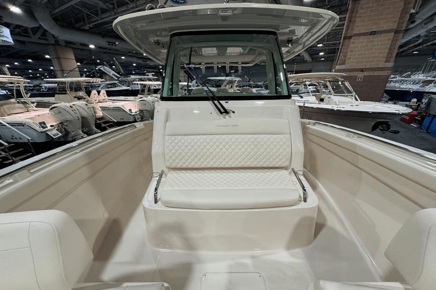 2025 Grady-White Canyon 326 Image Thumbnail #24