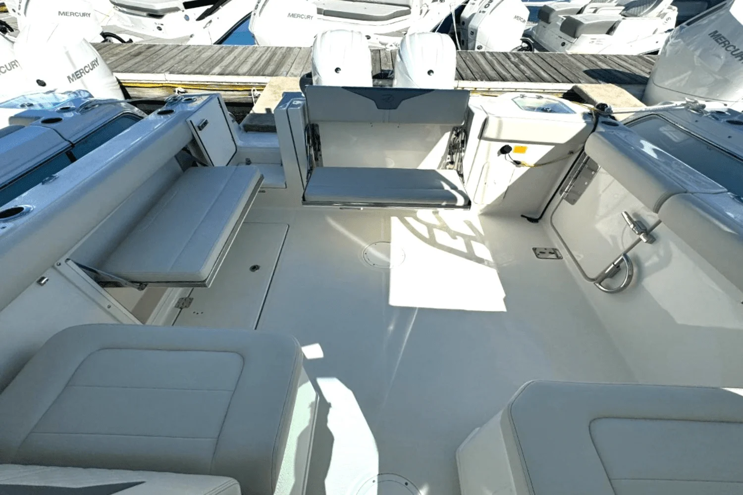 2025 Sailfish 276 DC Image Thumbnail #5