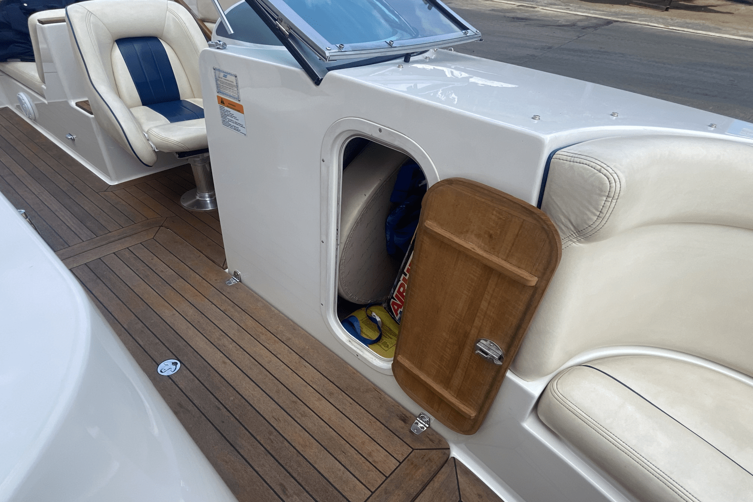2002 Chris-Craft 28 LAUNCH Image Thumbnail #29