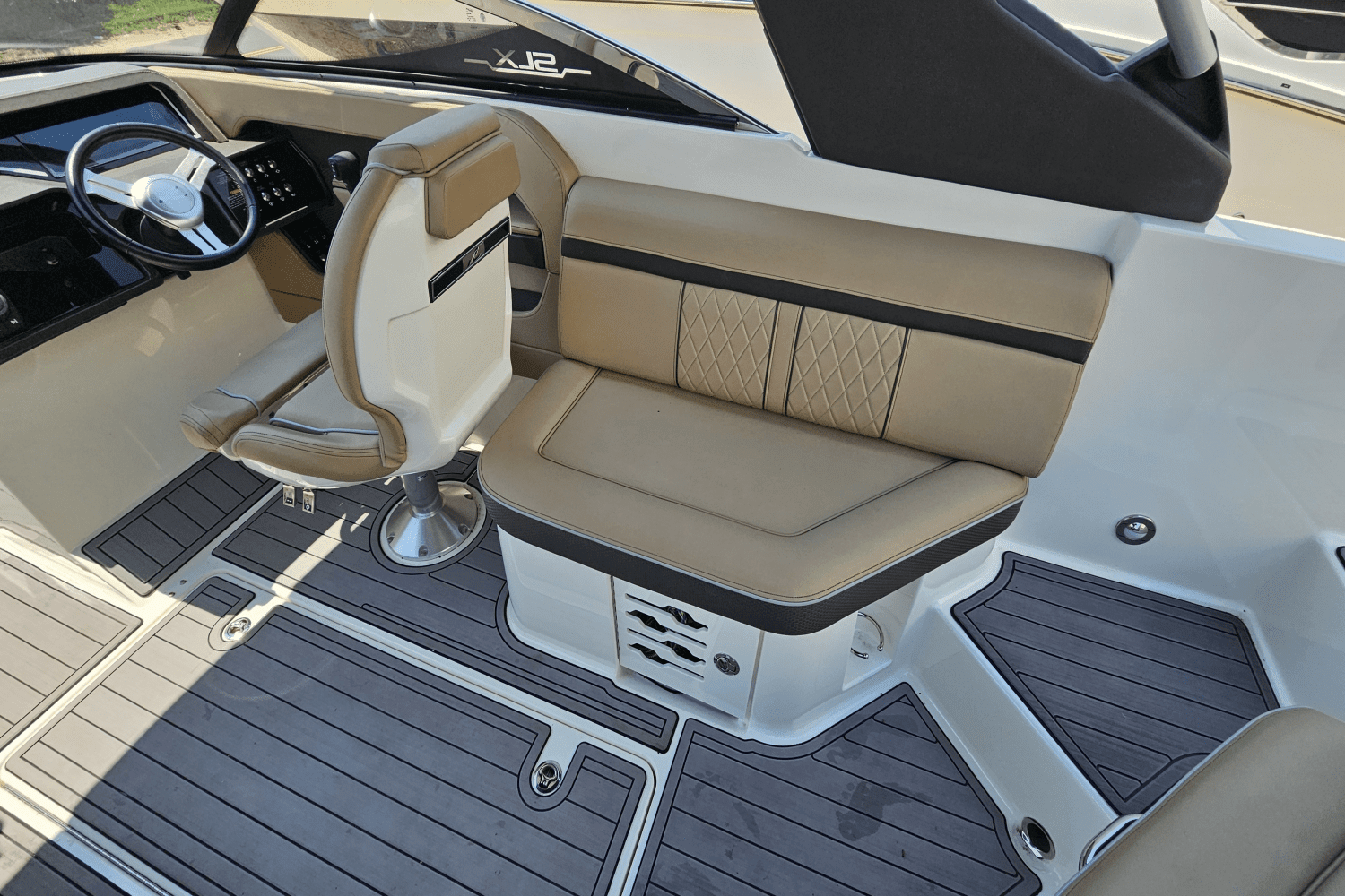 2016 Sea Ray 250 SLX Image Thumbnail #17