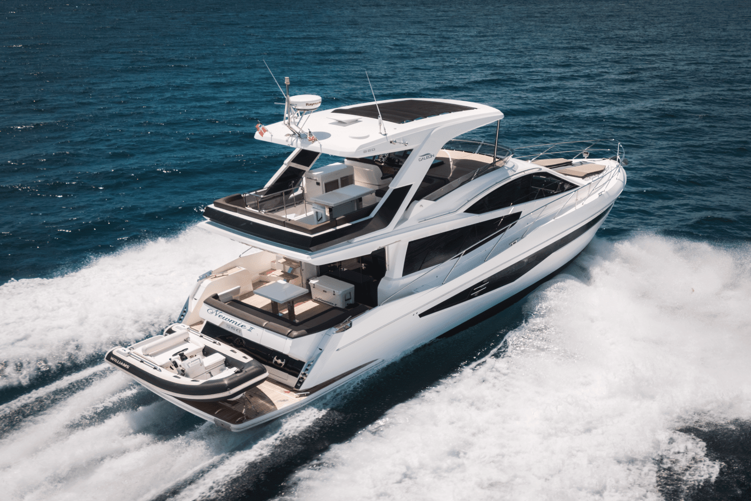 2020 Galeon 550 FLY Image Thumbnail #47