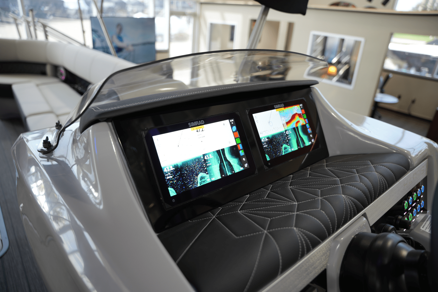 2025 Harris 270 Grand Mariner Image Thumbnail #16