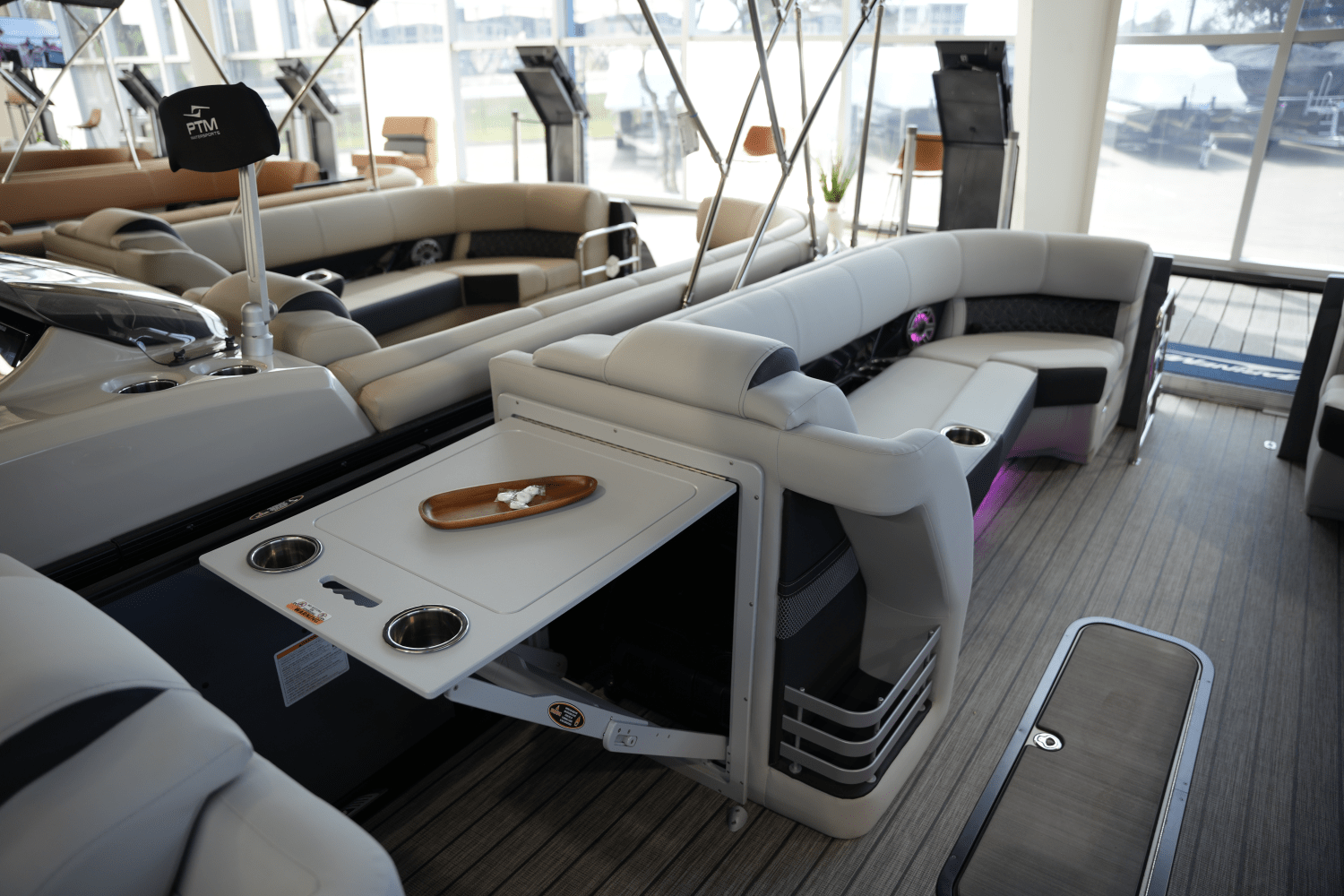 2025 Harris 270 Grand Mariner Image Thumbnail #11