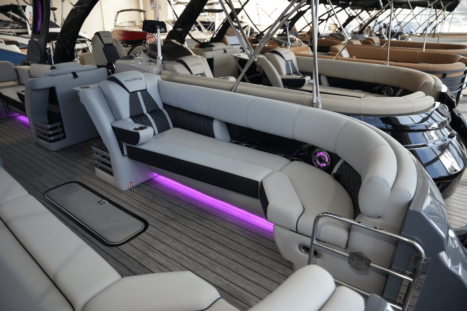 2025 Harris 270 Grand Mariner Image Thumbnail #7