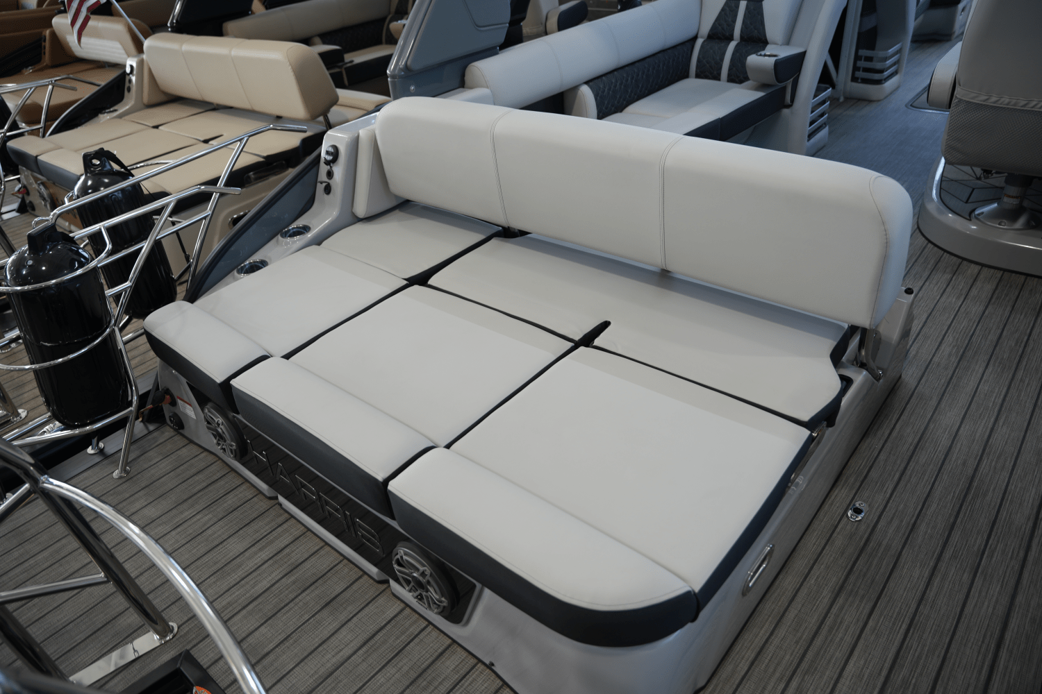 2025 Harris 270 Grand Mariner Image Thumbnail #24