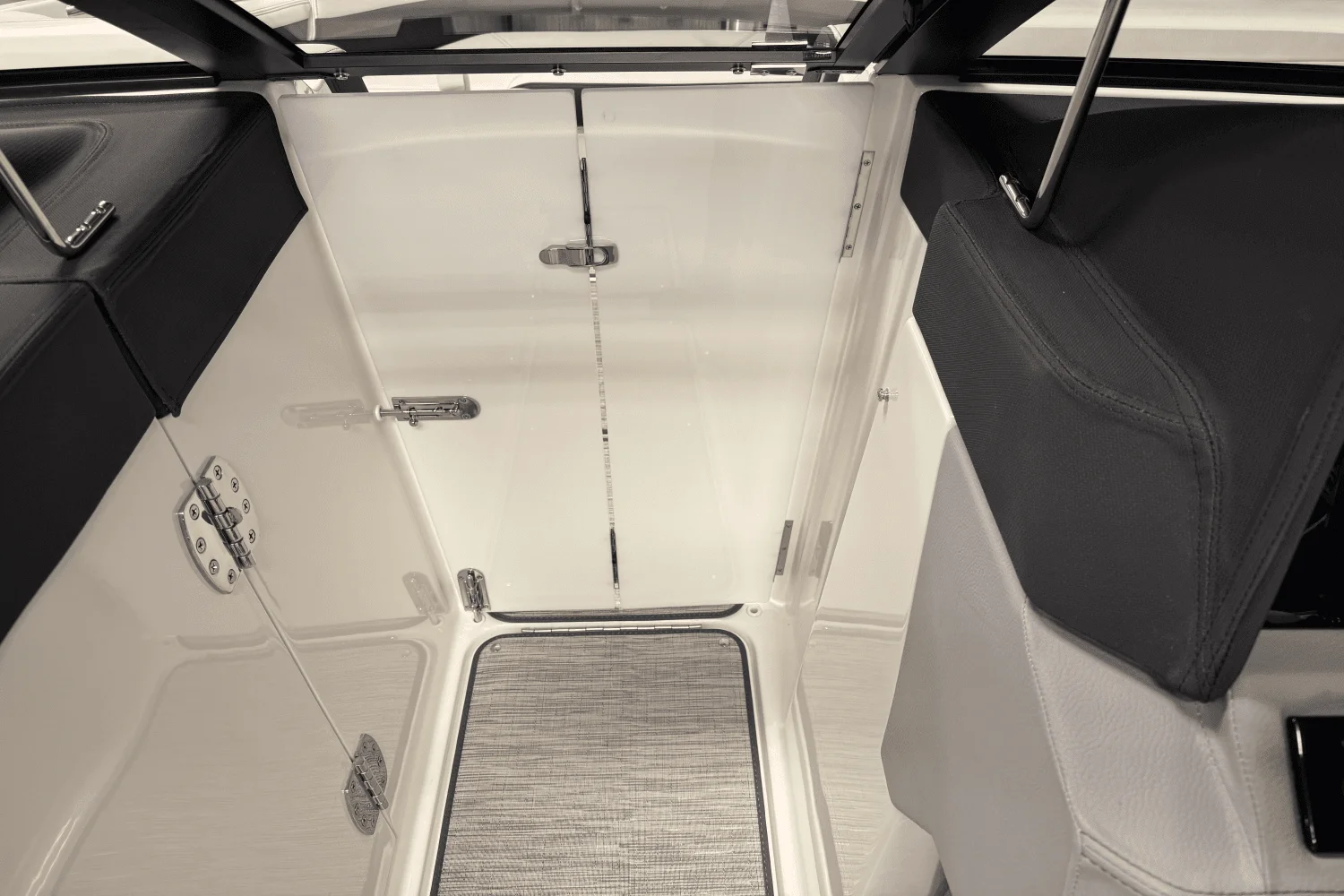 2025 Cobalt R6 Image Thumbnail #75