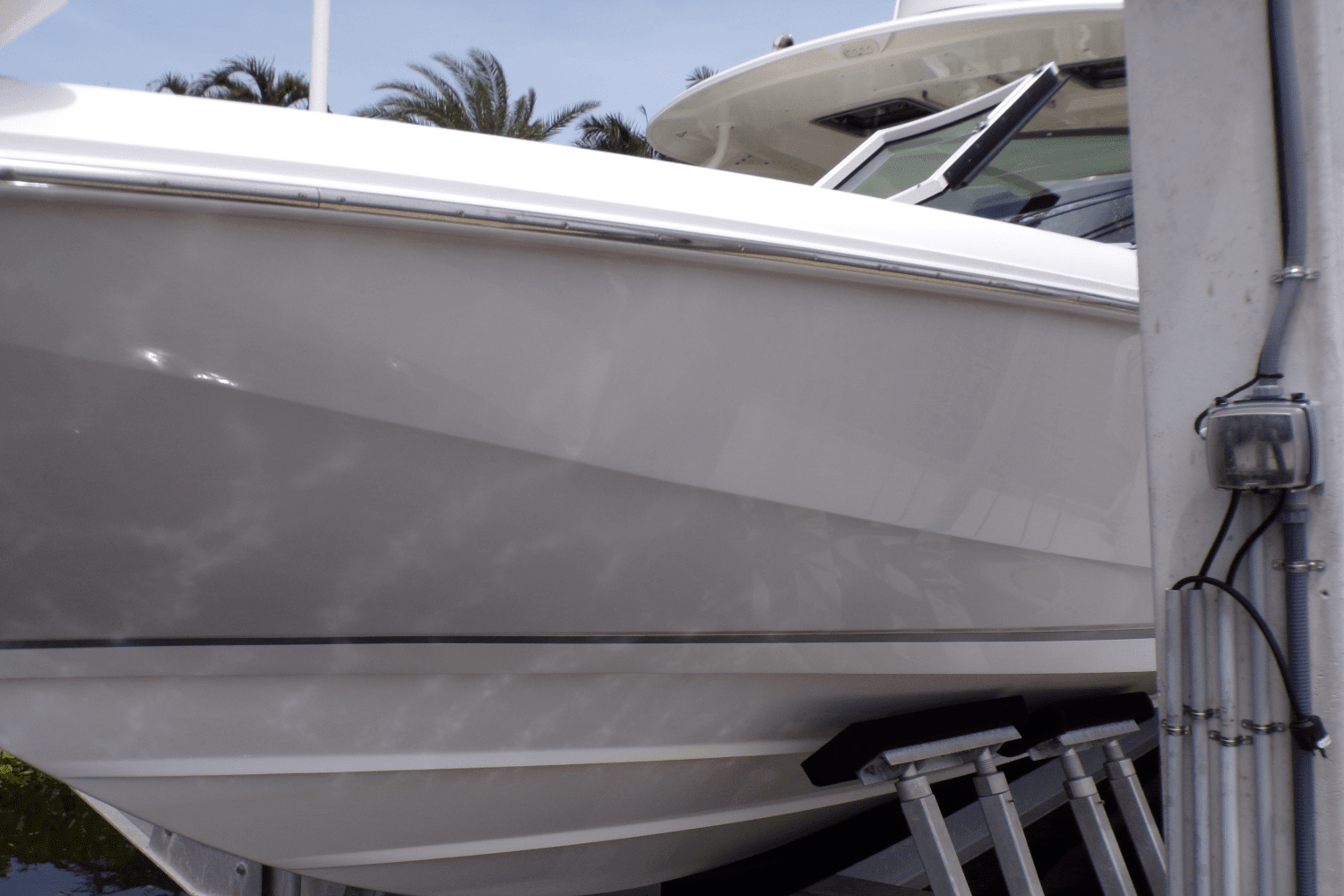 2017 Boston Whaler 320 VANTAGE Image Thumbnail #5