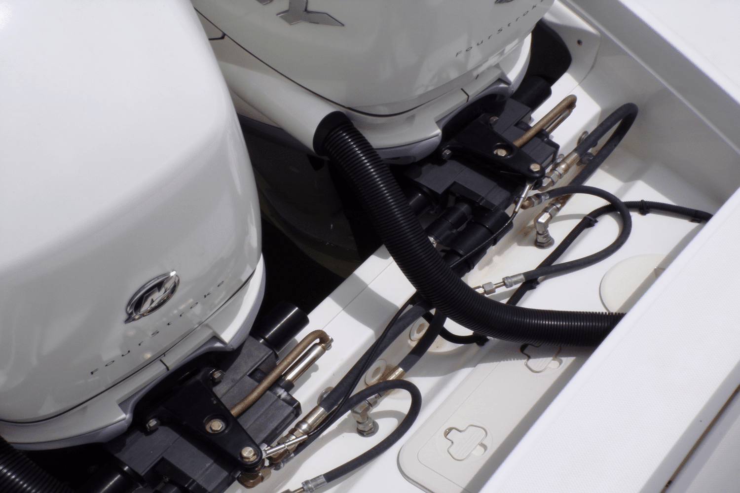 2017 Boston Whaler 320 VANTAGE Image Thumbnail #53