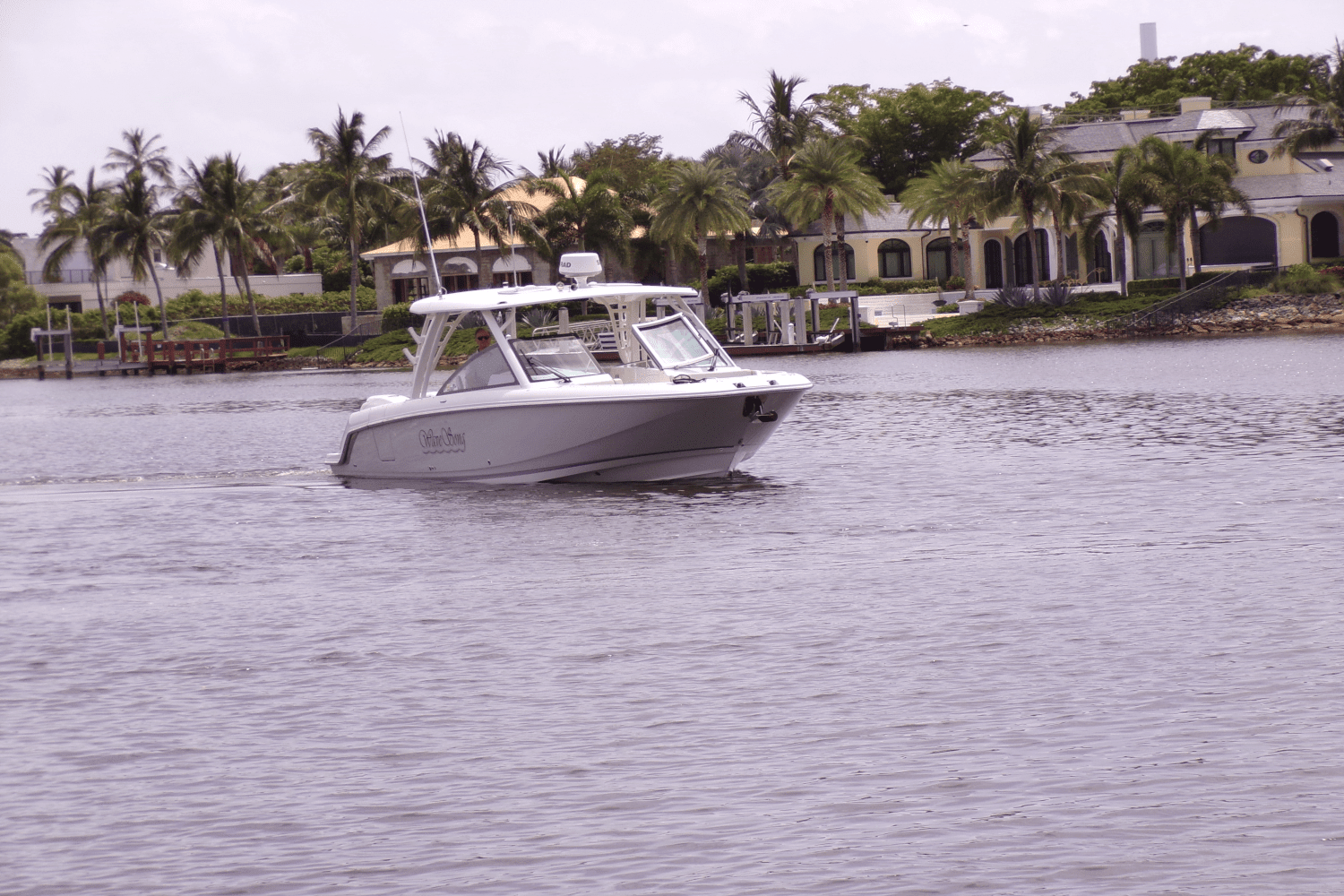 2017 Boston Whaler 320 VANTAGE Image Thumbnail #10