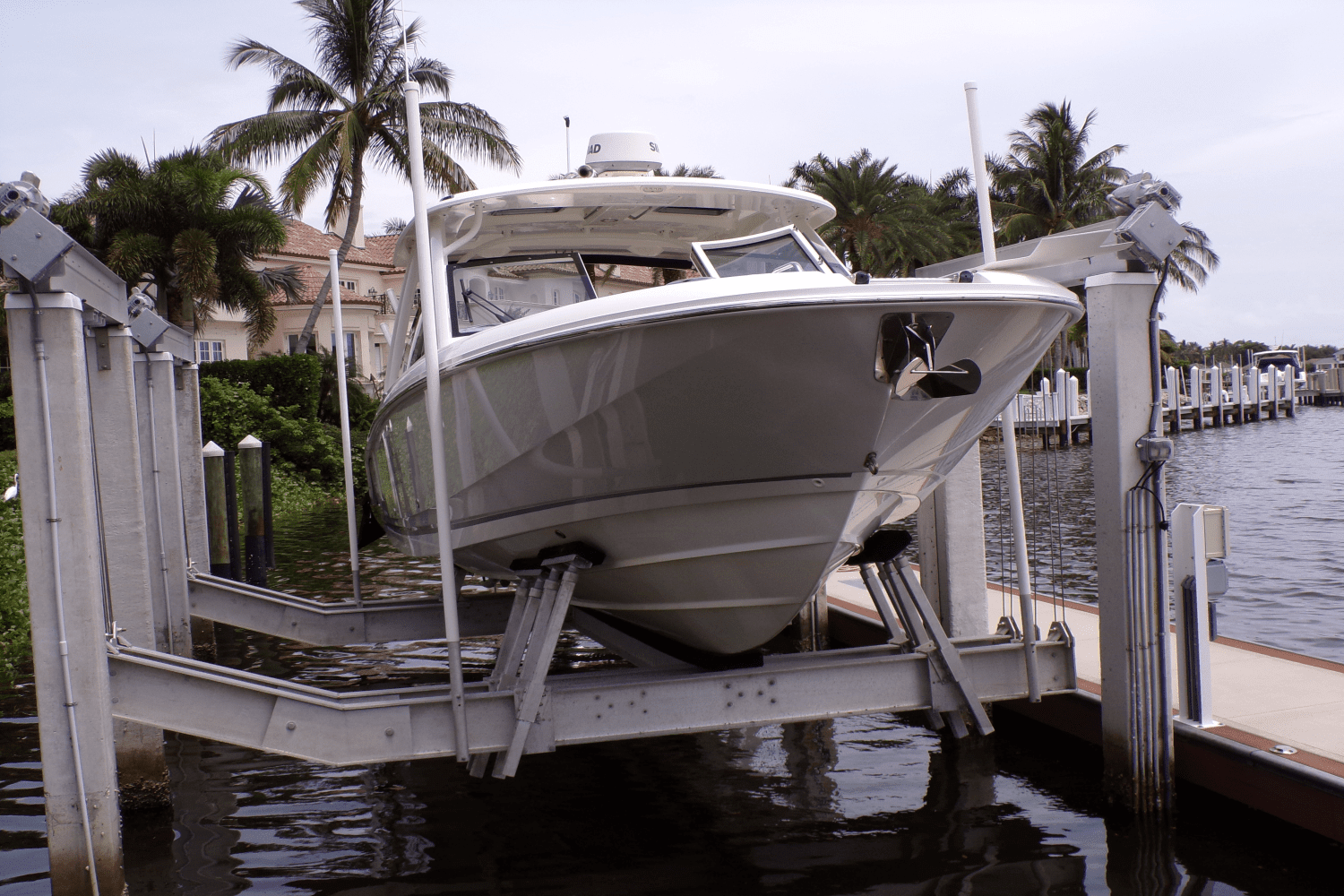 2017 Boston Whaler 320 VANTAGE Image Thumbnail #3