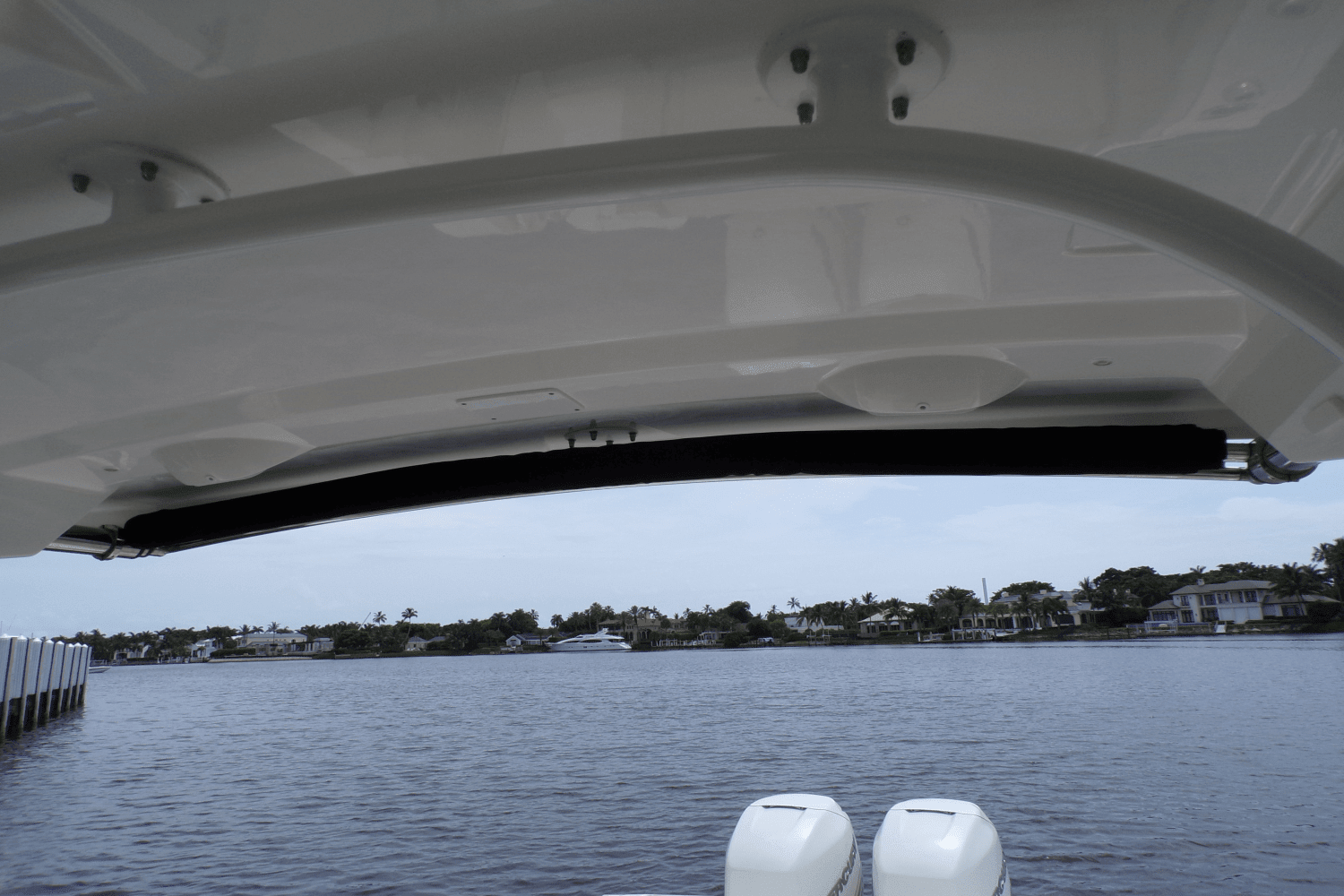 2017 Boston Whaler 320 VANTAGE Image Thumbnail #42