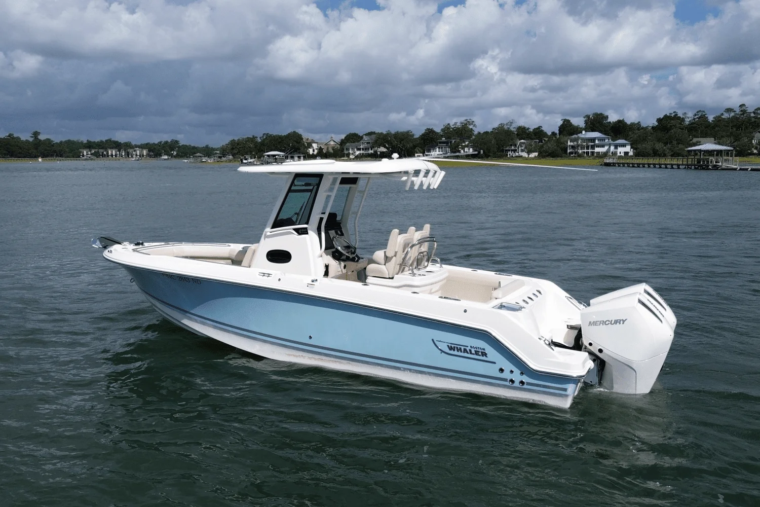 2024 Boston Whaler 250 OUTRAGE Image Thumbnail #0