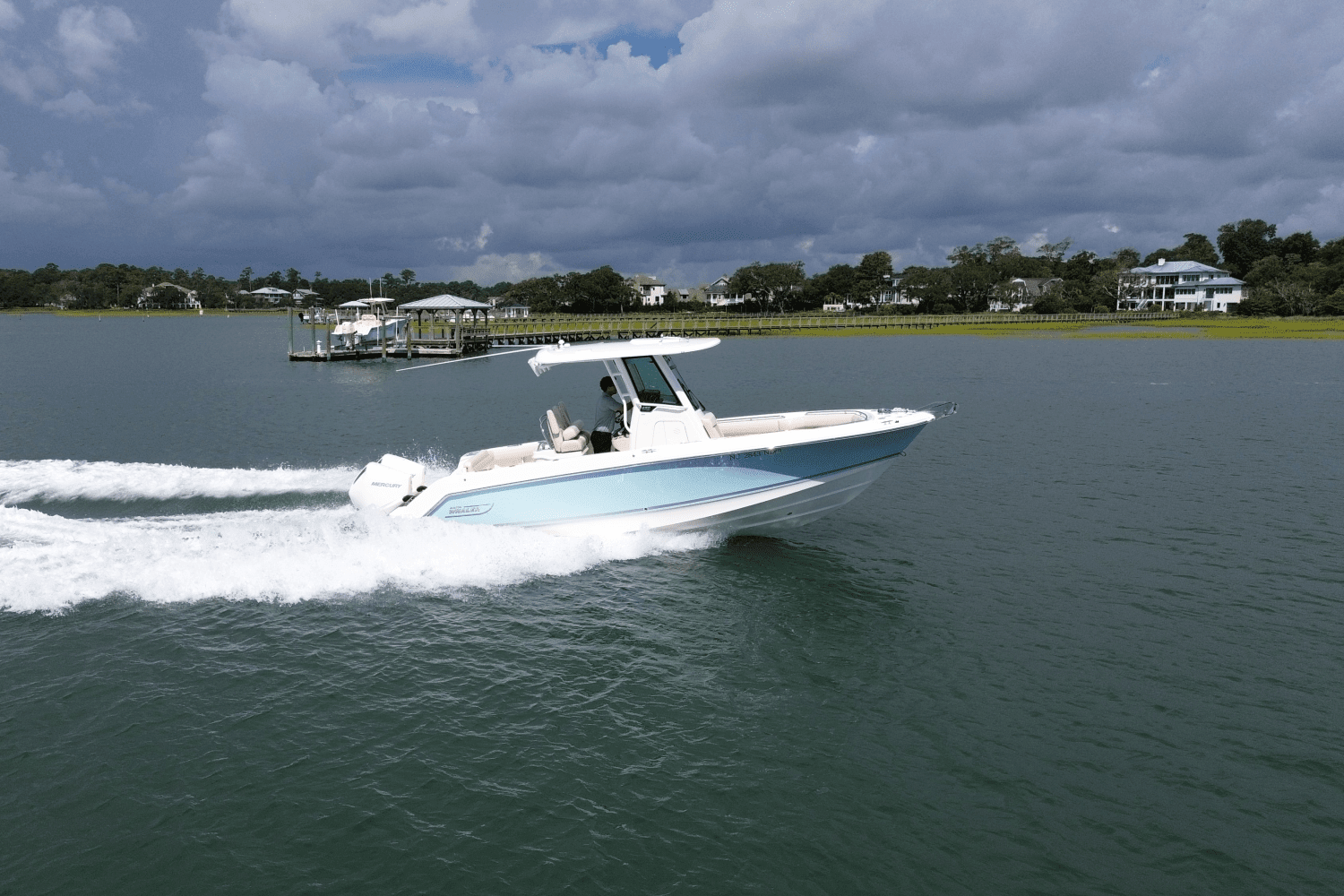 2024 Boston Whaler 250 OUTRAGE Image Thumbnail #3