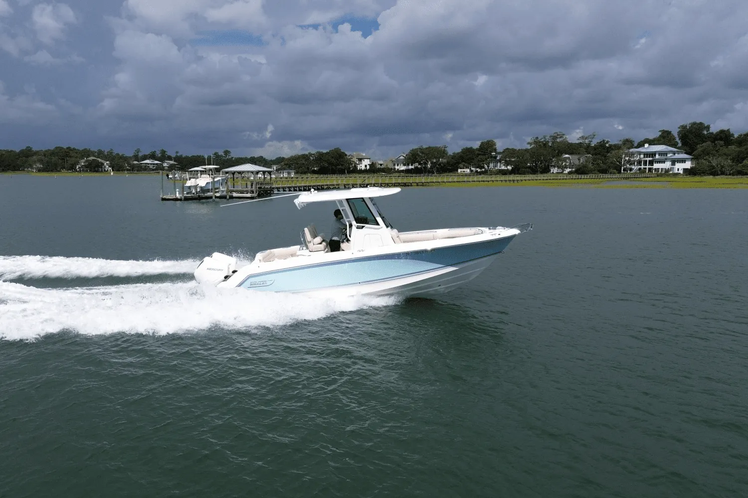 2024 Boston Whaler 250 OUTRAGE Image Thumbnail #3