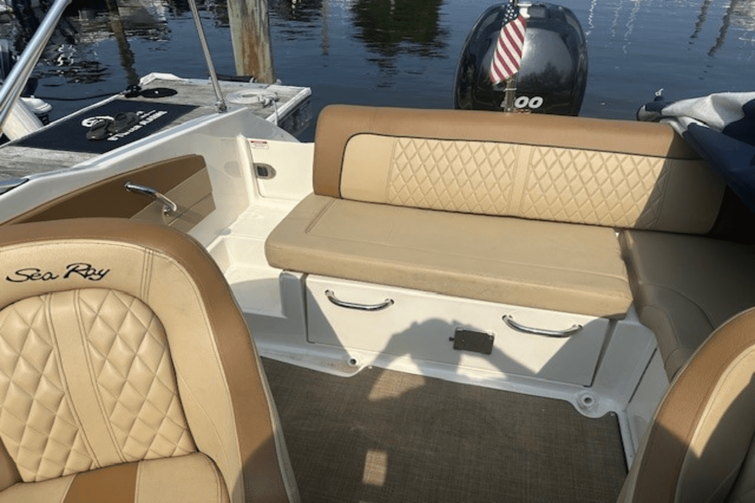 2015 Sea Ray 220 SUNDECK Image Thumbnail #8