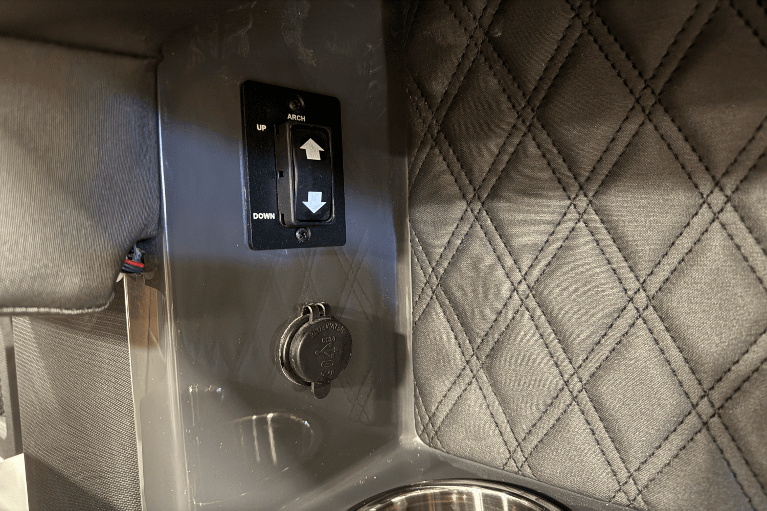 2025 Cobalt R8 Image Thumbnail #42