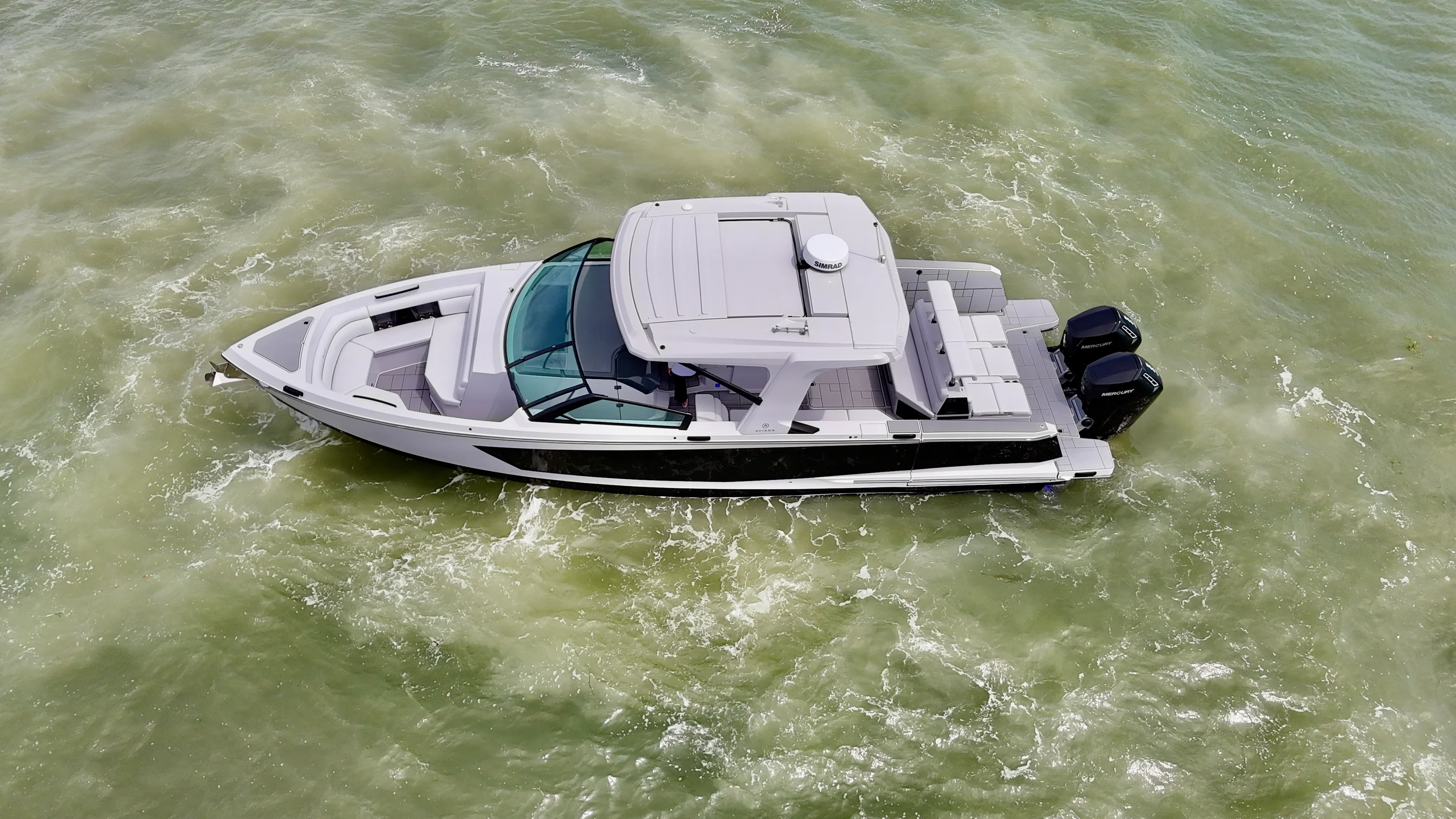 2025 Aviara AV40 Outboard Image Thumbnail #14