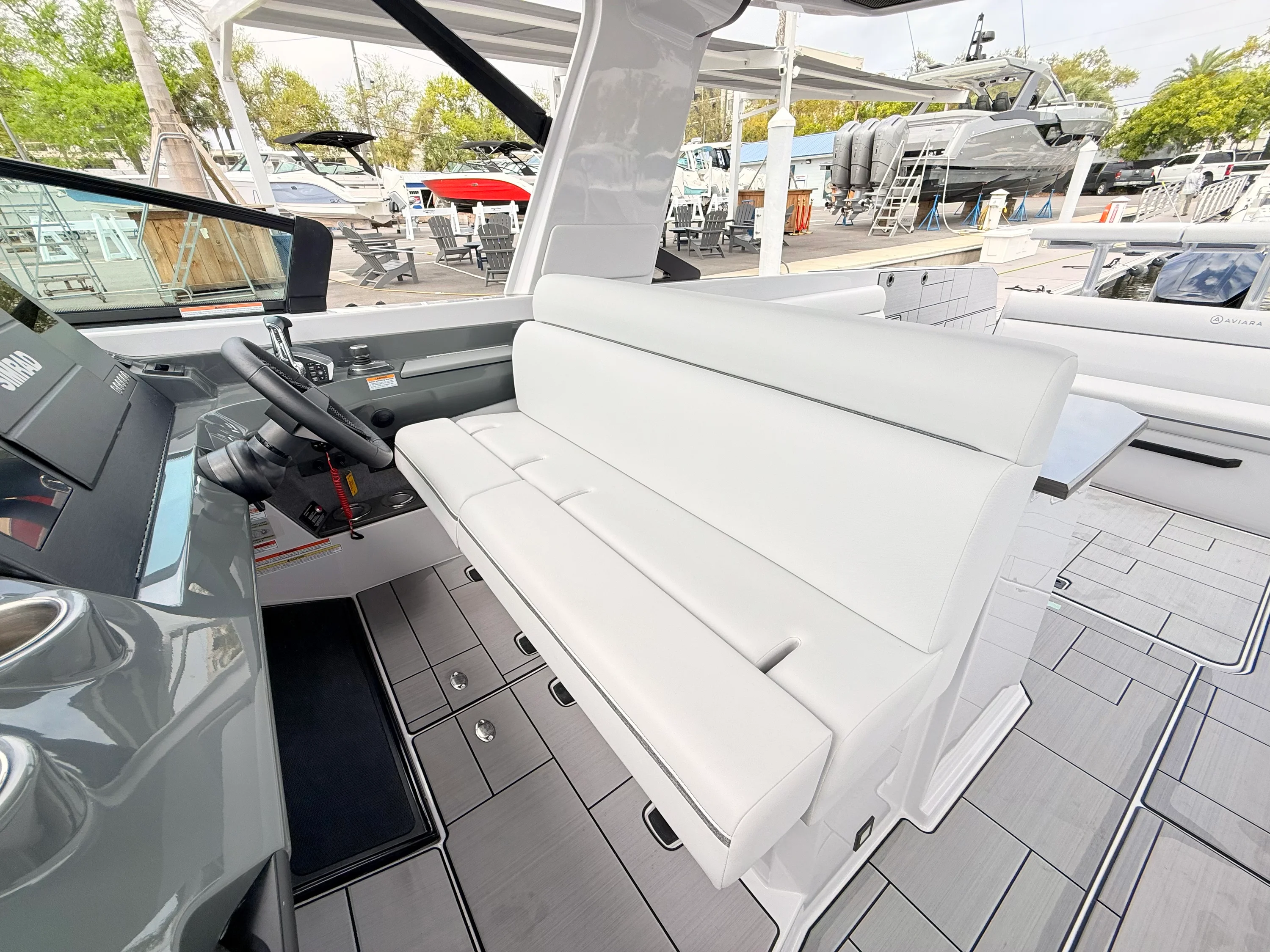 2025 Aviara AV40 Outboard Image Thumbnail #47