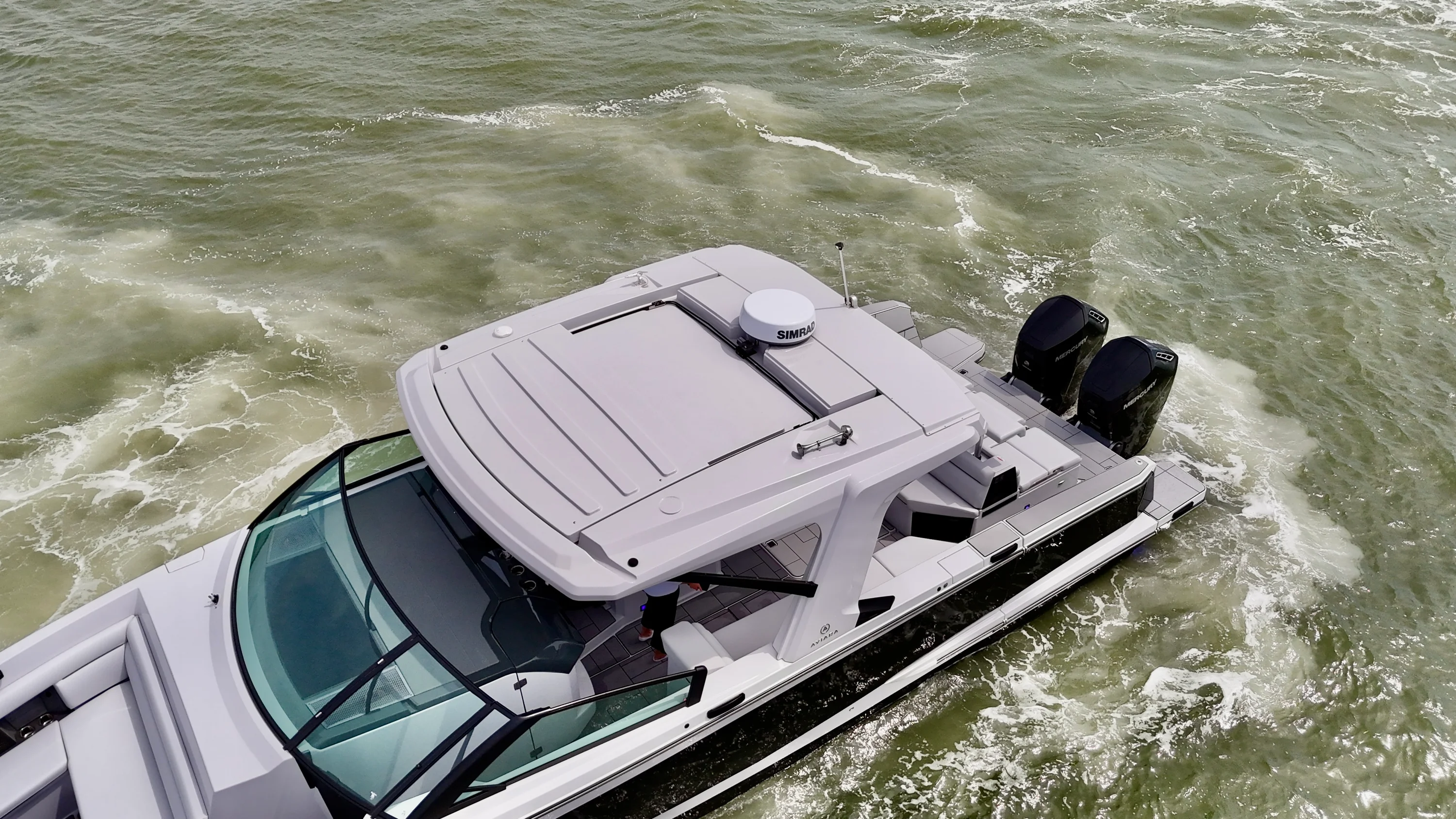 2025 Aviara AV40 Outboard Image Thumbnail #7