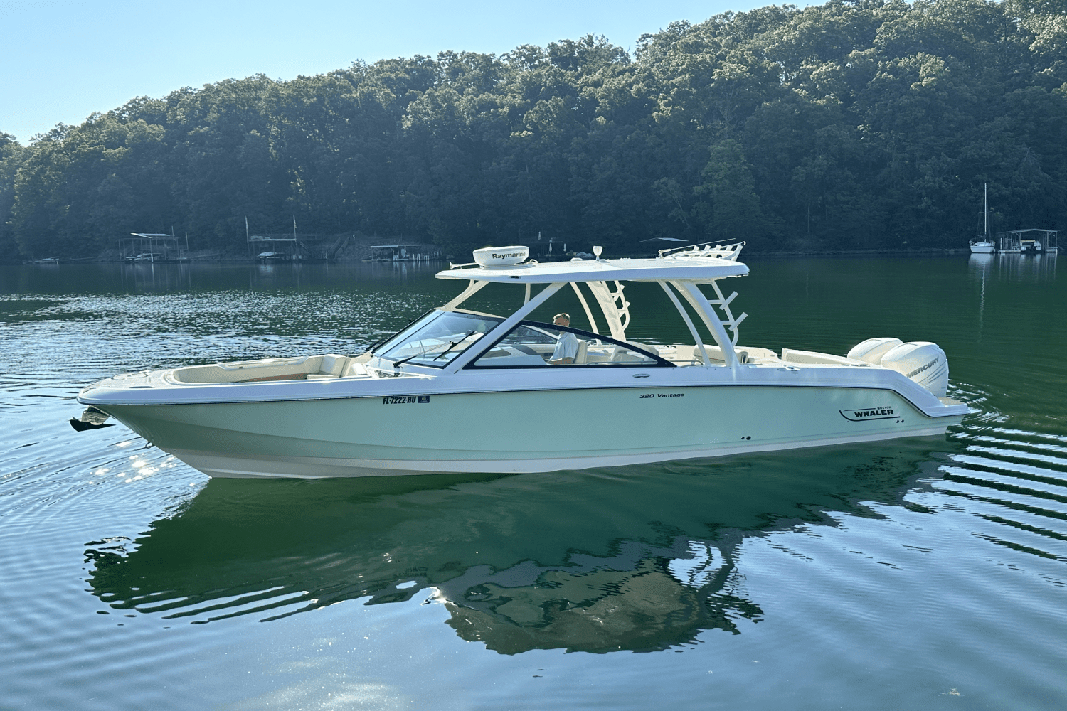 2017 Boston Whaler 320 VANTAGE Image Thumbnail #1