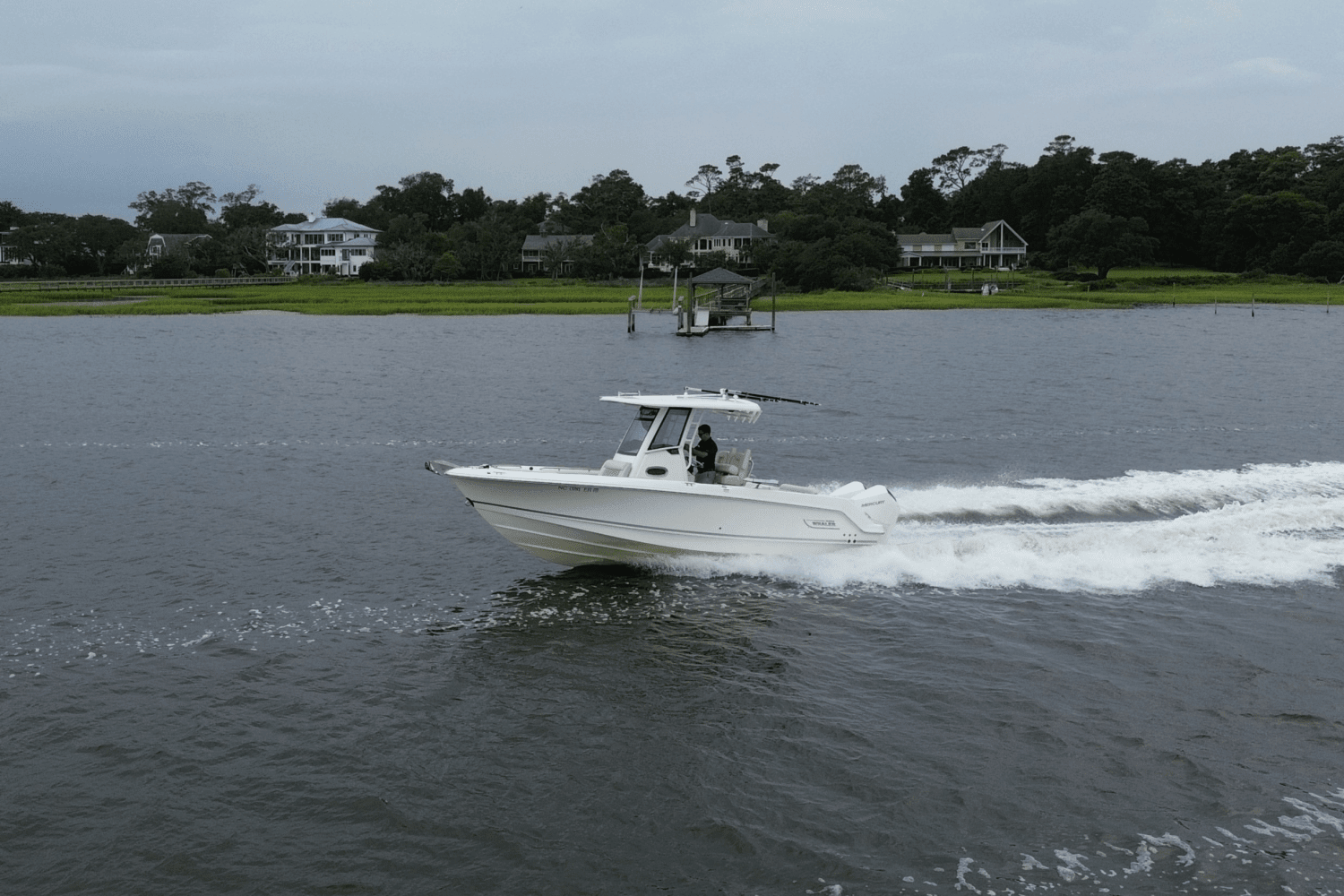 2020 Boston Whaler 250 OUTRAGE Image Thumbnail #5