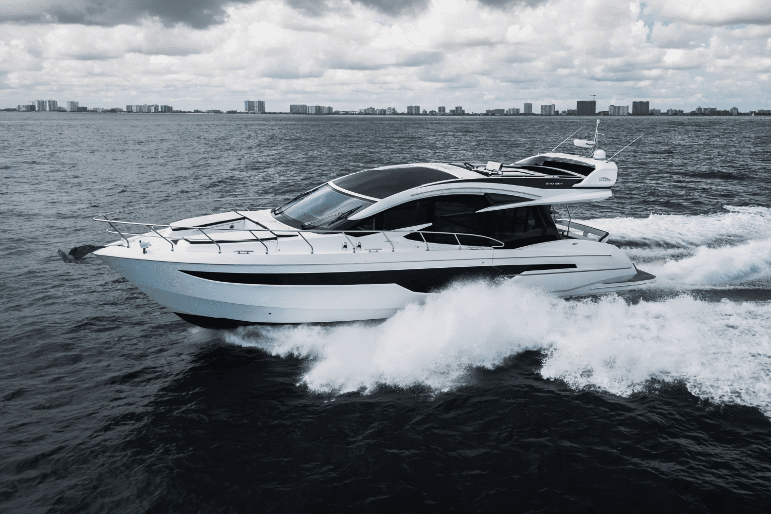 2022 Galeon 510 Sky Image Thumbnail #1