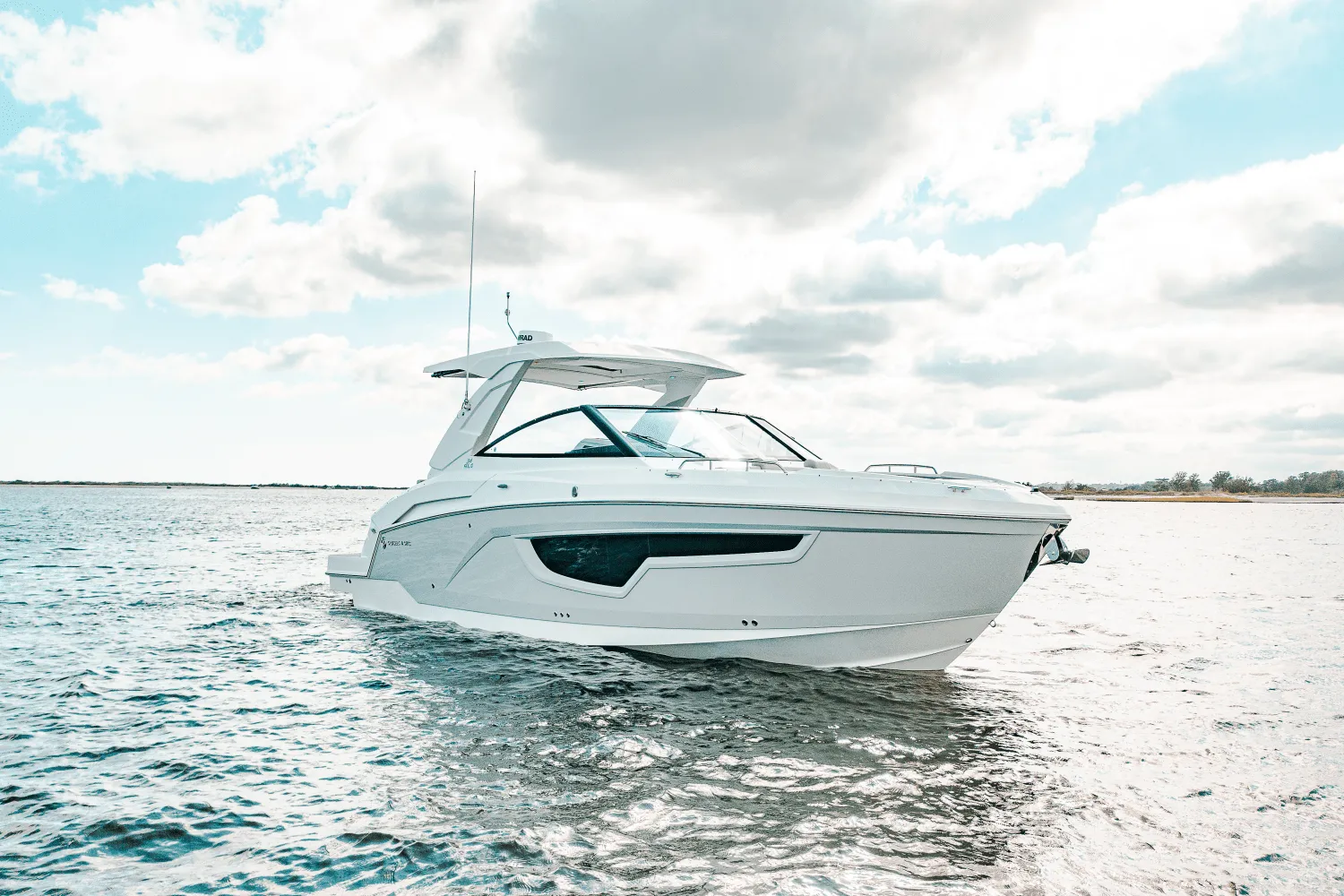 2025 Cruisers Yachts 34 GLS Outboard Image Thumbnail #0