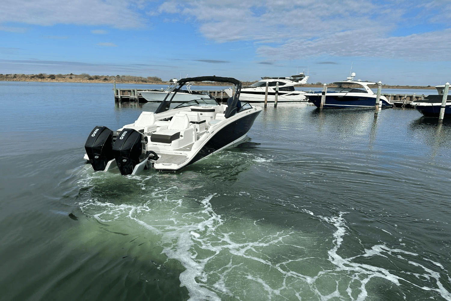 2023 Sea Ray SDX 290 Outboard Image Thumbnail #13