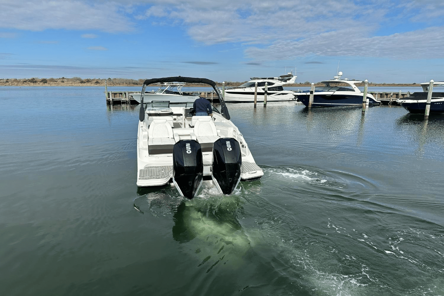 2023 Sea Ray SDX 290 Outboard Image Thumbnail #10