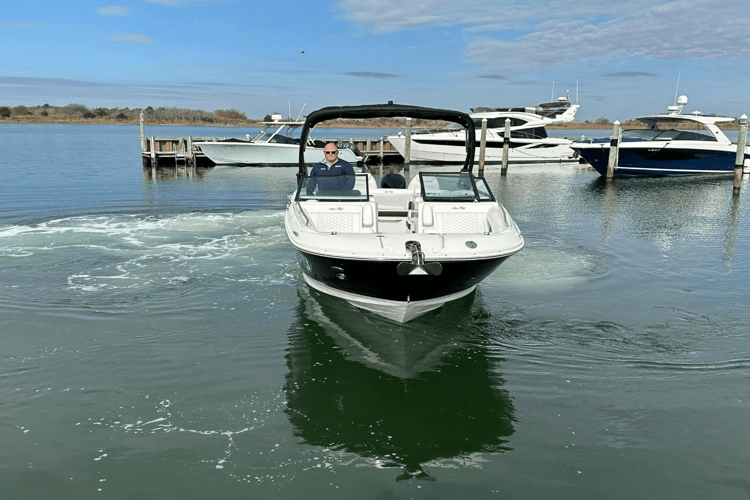 2023 Sea Ray SDX 290 Outboard Image Thumbnail #22