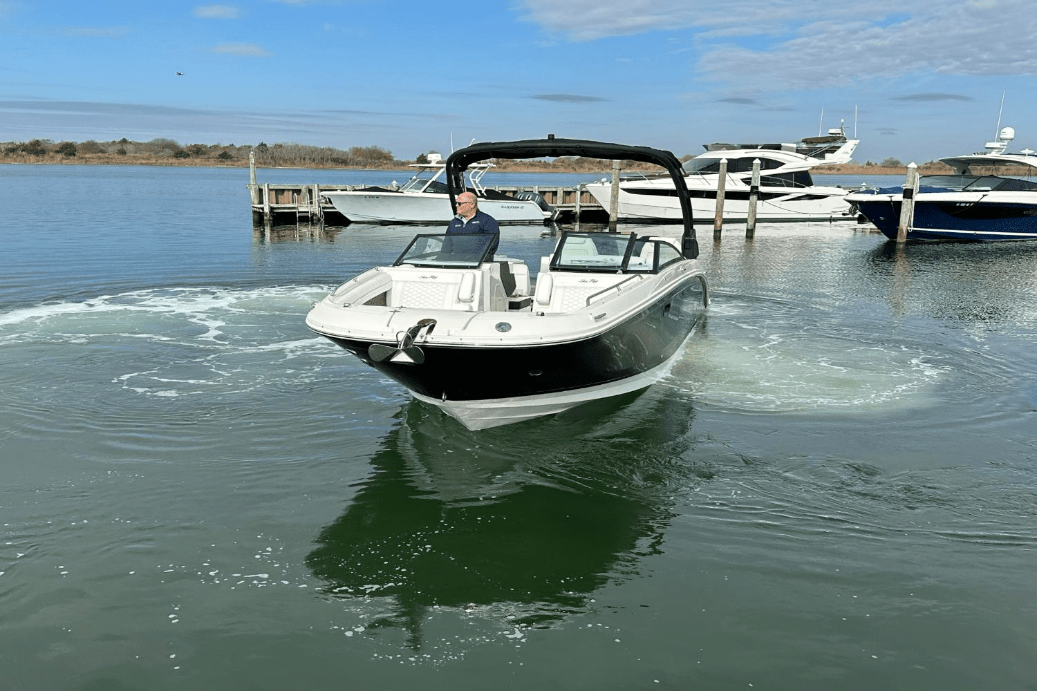 2023 Sea Ray SDX 290 Outboard Image Thumbnail #23