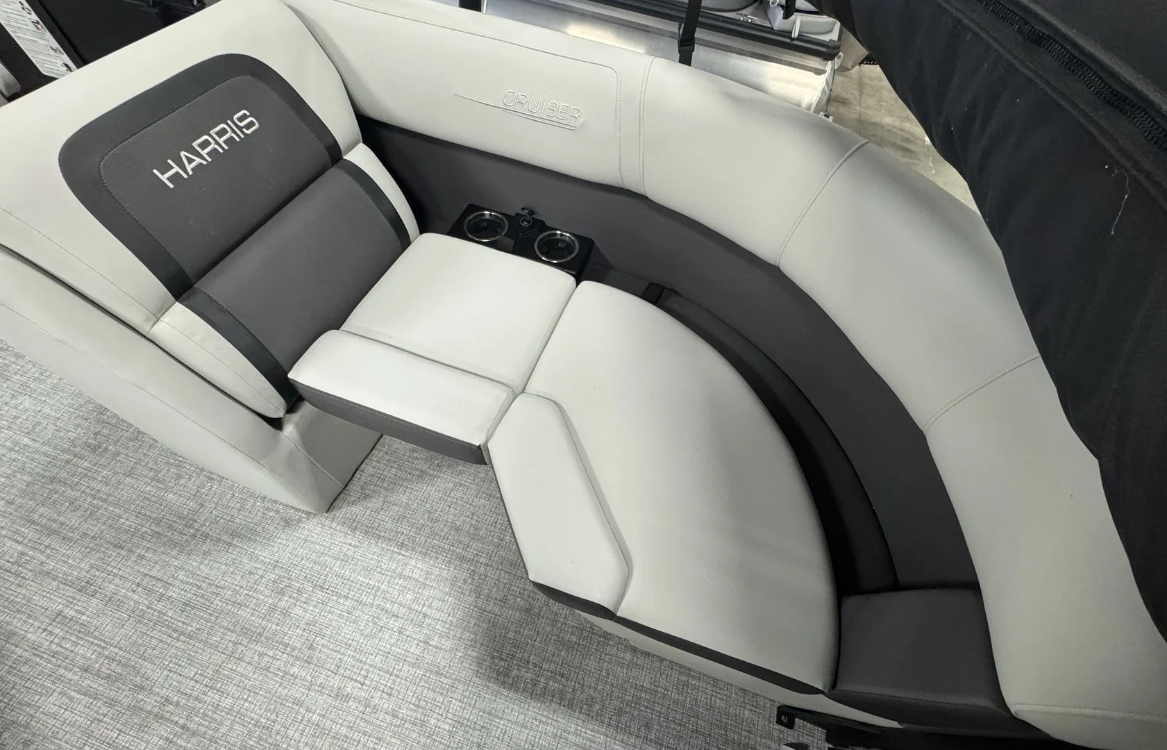 2025 Harris 230 Cruiser Image Thumbnail #6