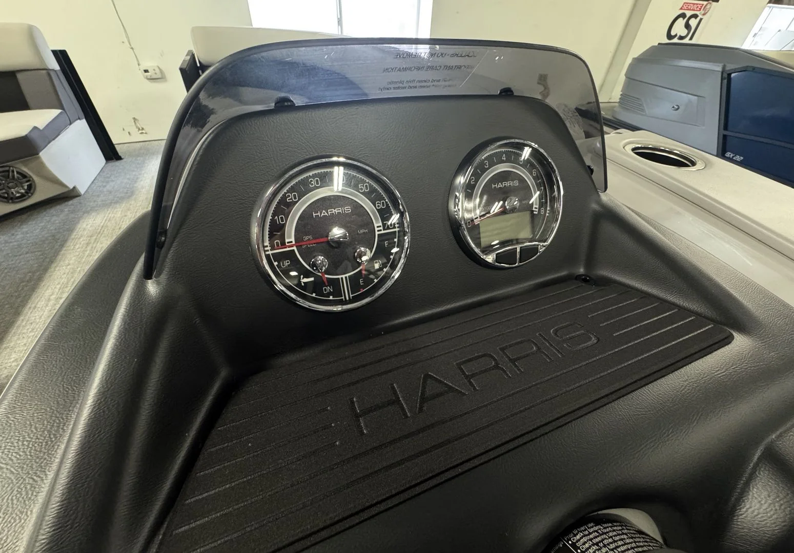 2025 Harris 230 Cruiser Image Thumbnail #10