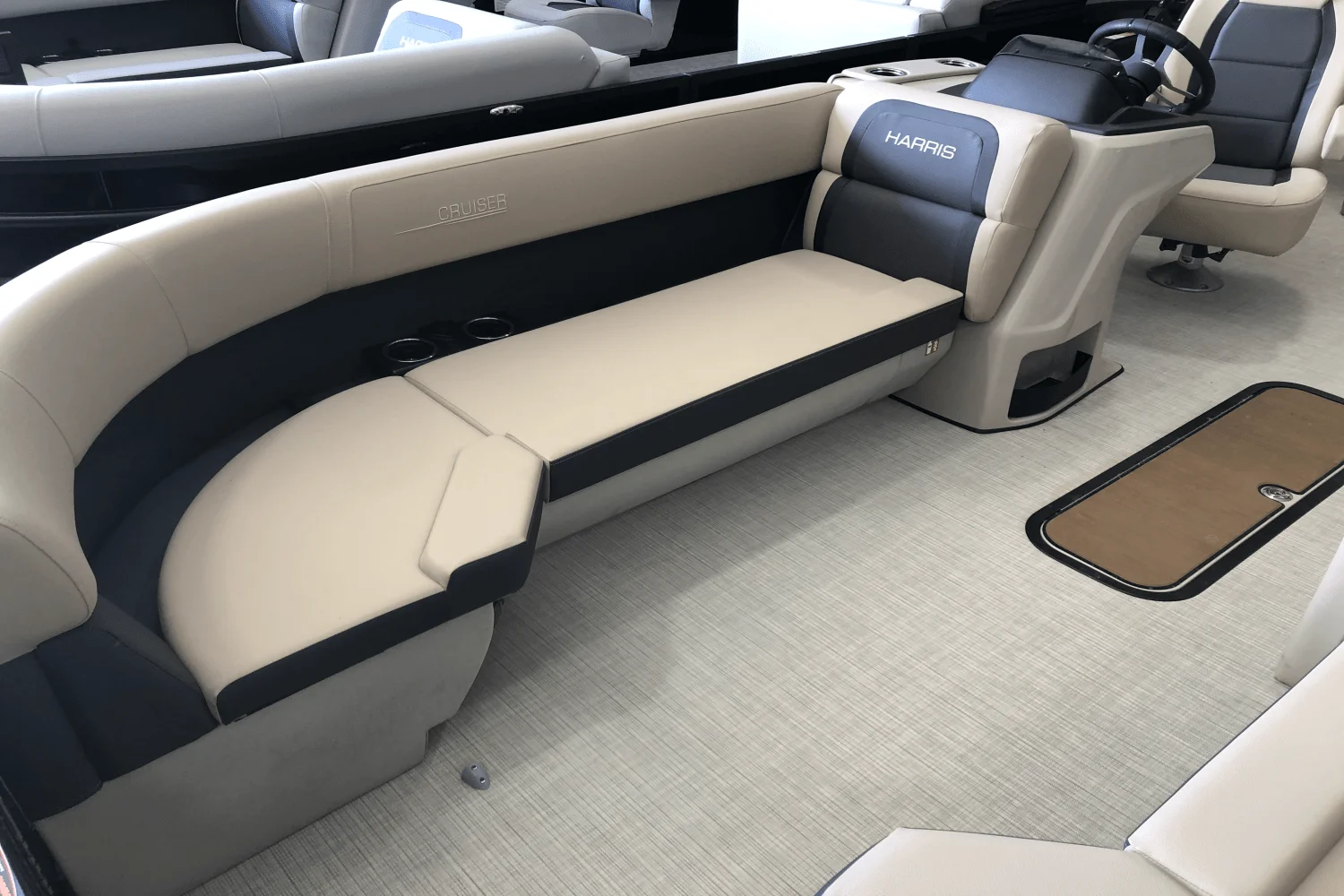 2025 Harris 230 Cruiser Image Thumbnail #5