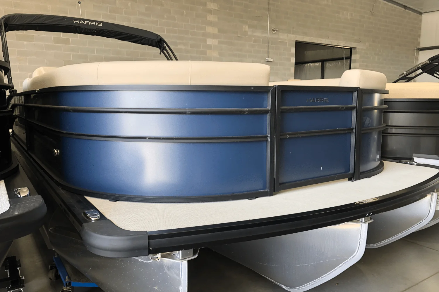 2025 Harris 230 Cruiser Image Thumbnail #0