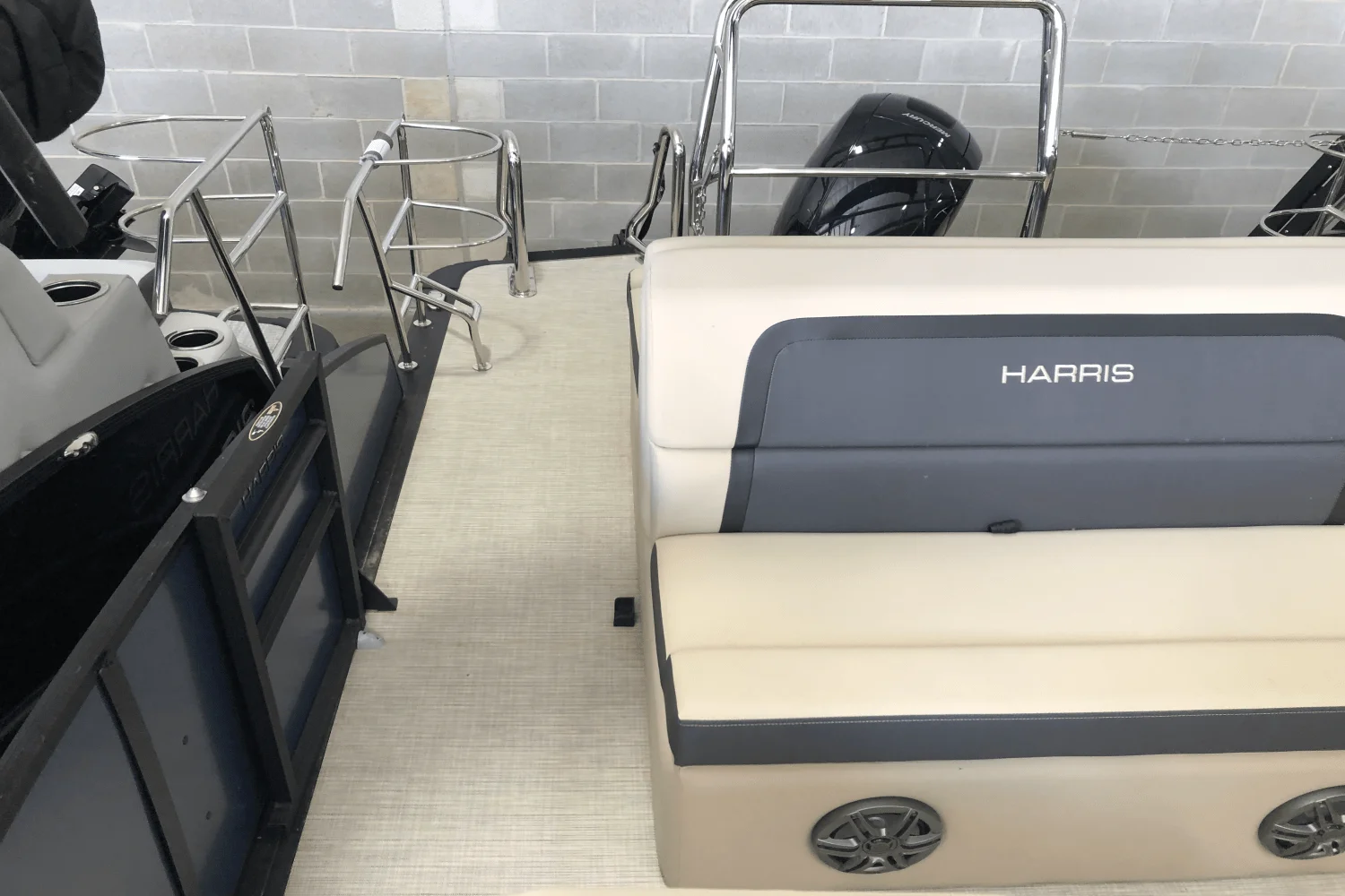 2025 Harris 230 Cruiser Image Thumbnail #13