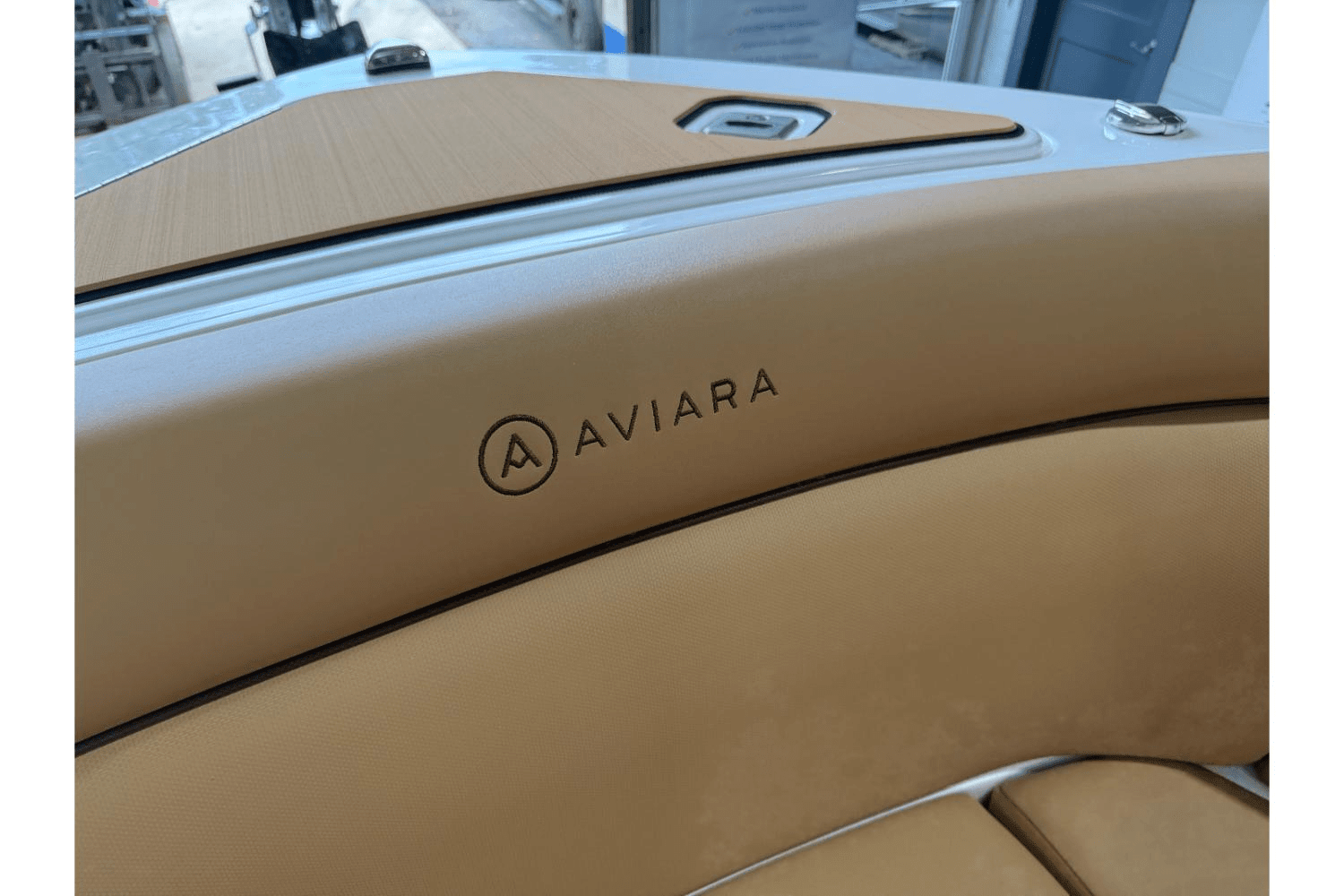 2025 Aviara AV28 Outboard Image Thumbnail #11