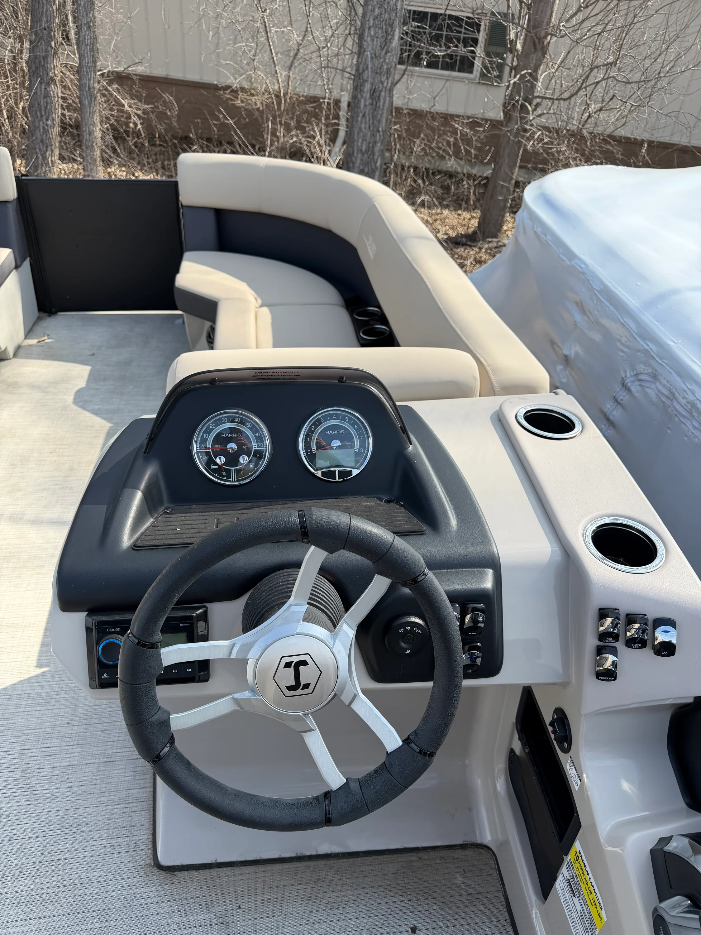 2025 Harris 230 Cruiser Image Thumbnail #4