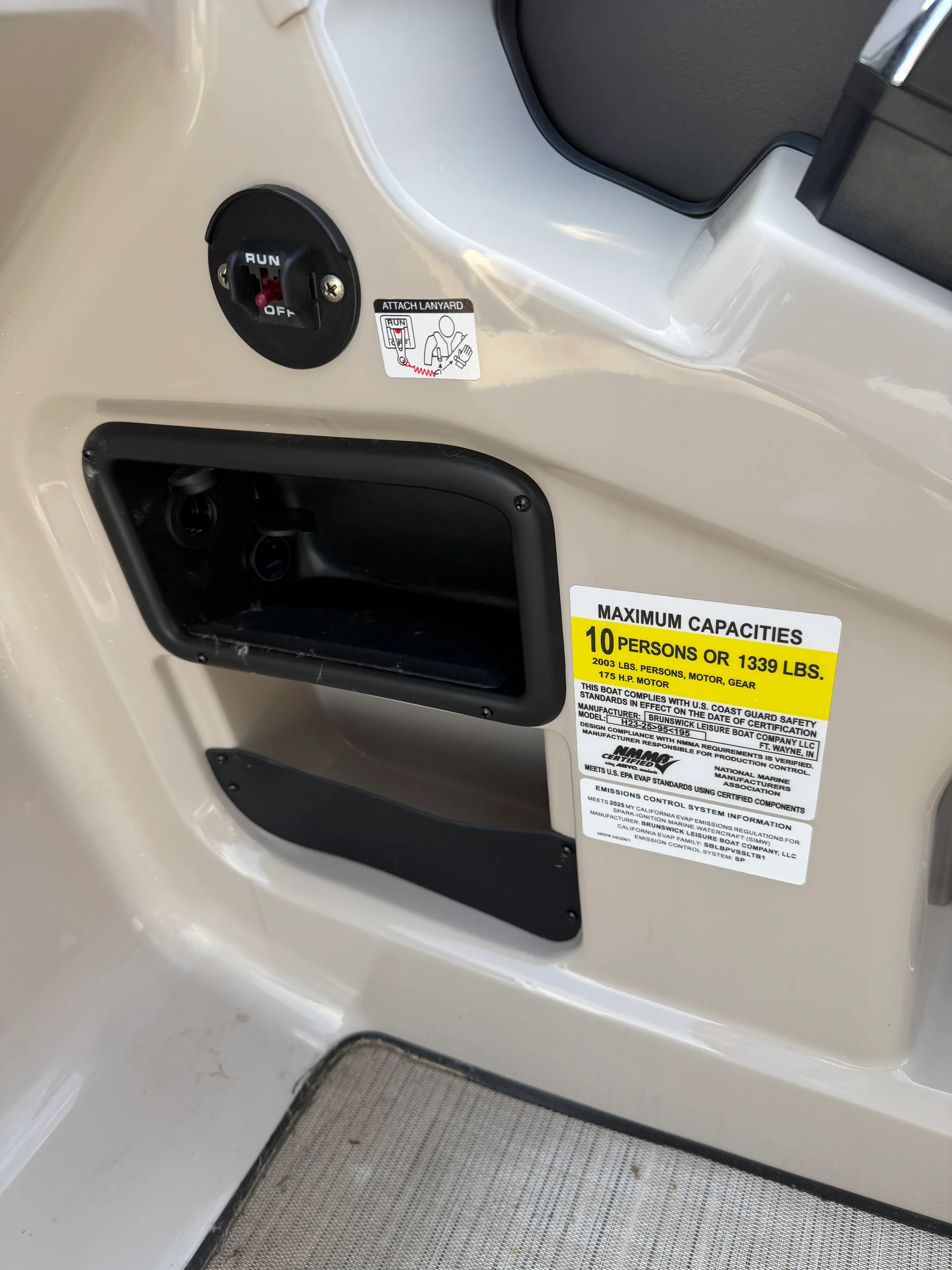 2025 Harris 230 Cruiser Image Thumbnail #5