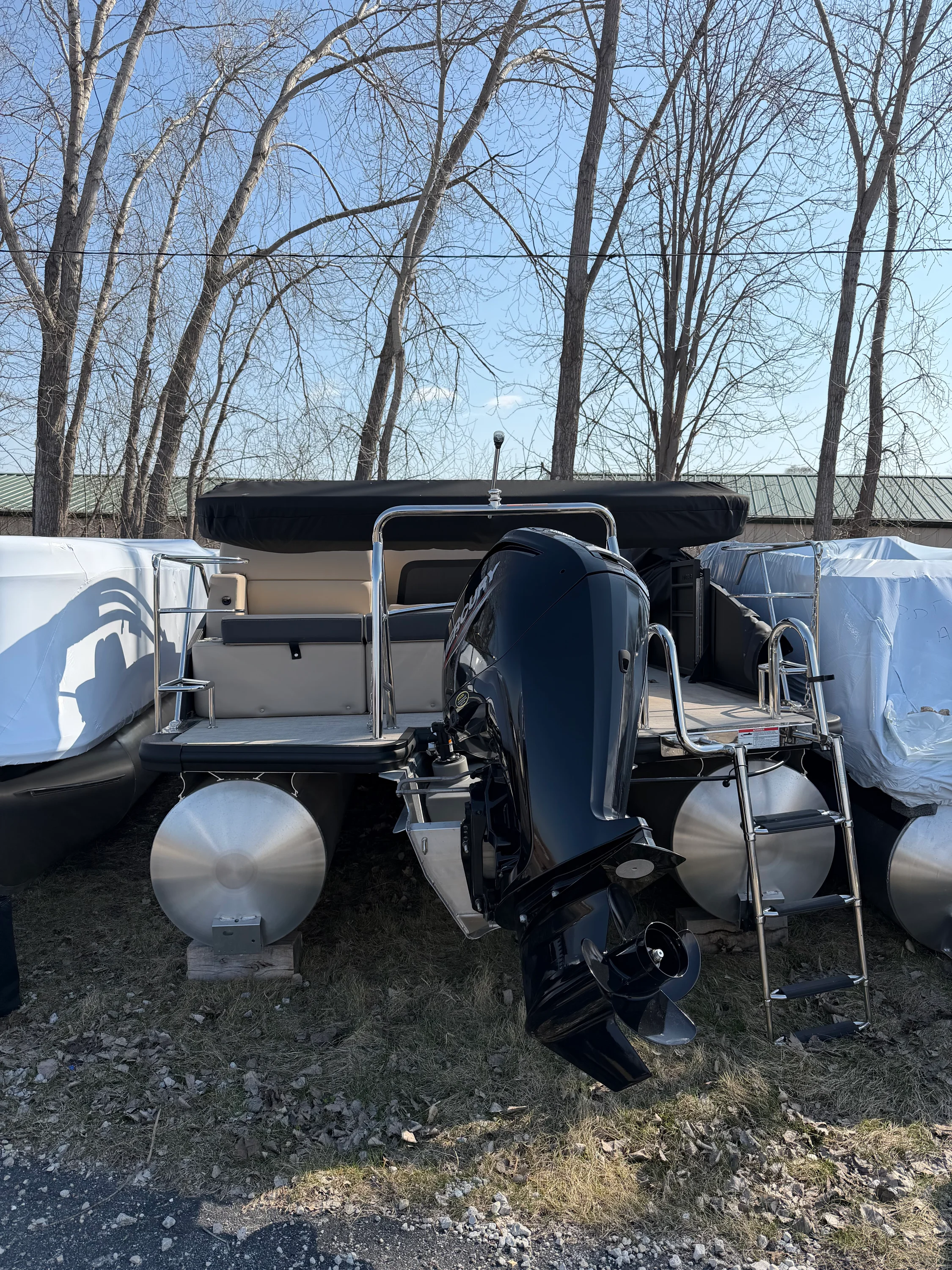 2025 Harris 230 Cruiser Image Thumbnail #9