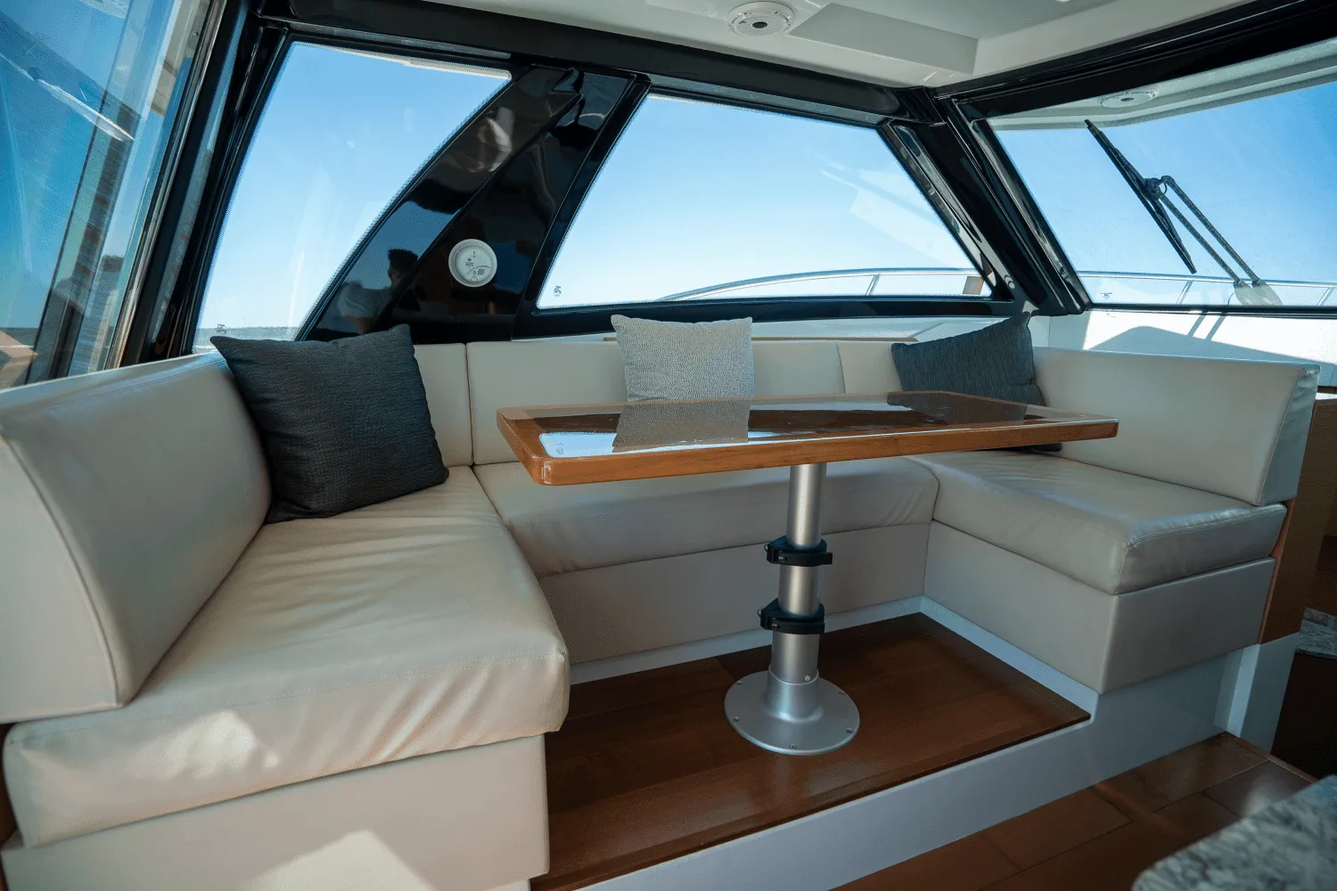 2021 Ocean Alexander 45 DIVERGENCE COUPE Image Thumbnail #25