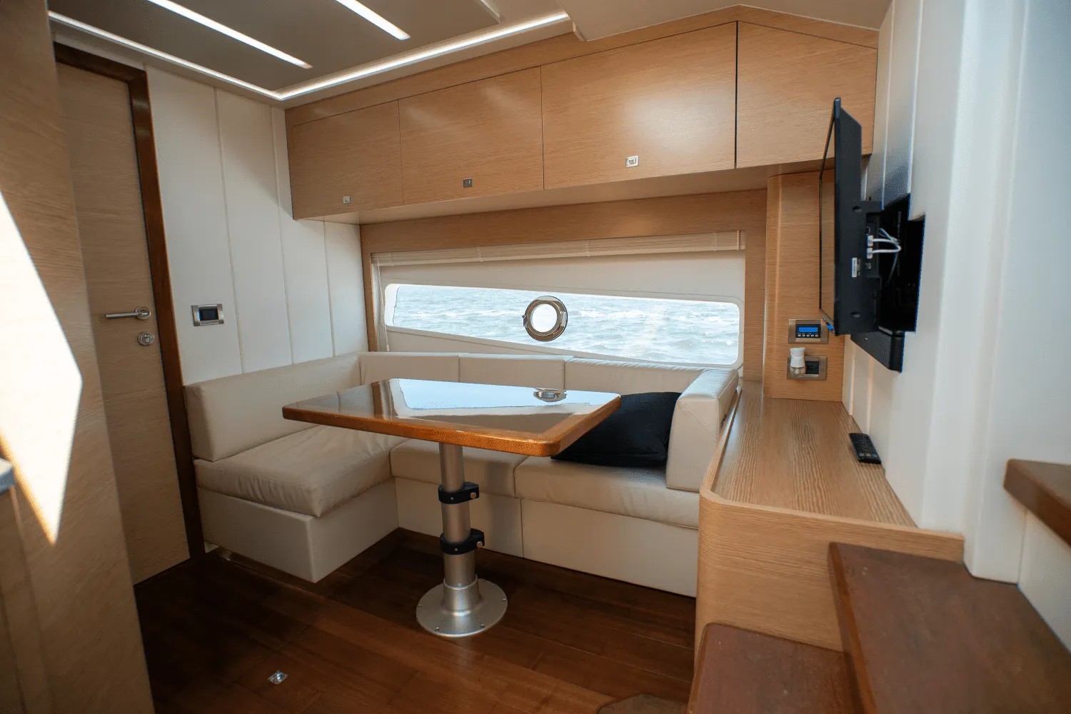 2021 Ocean Alexander 45 DIVERGENCE COUPE Image Thumbnail #34