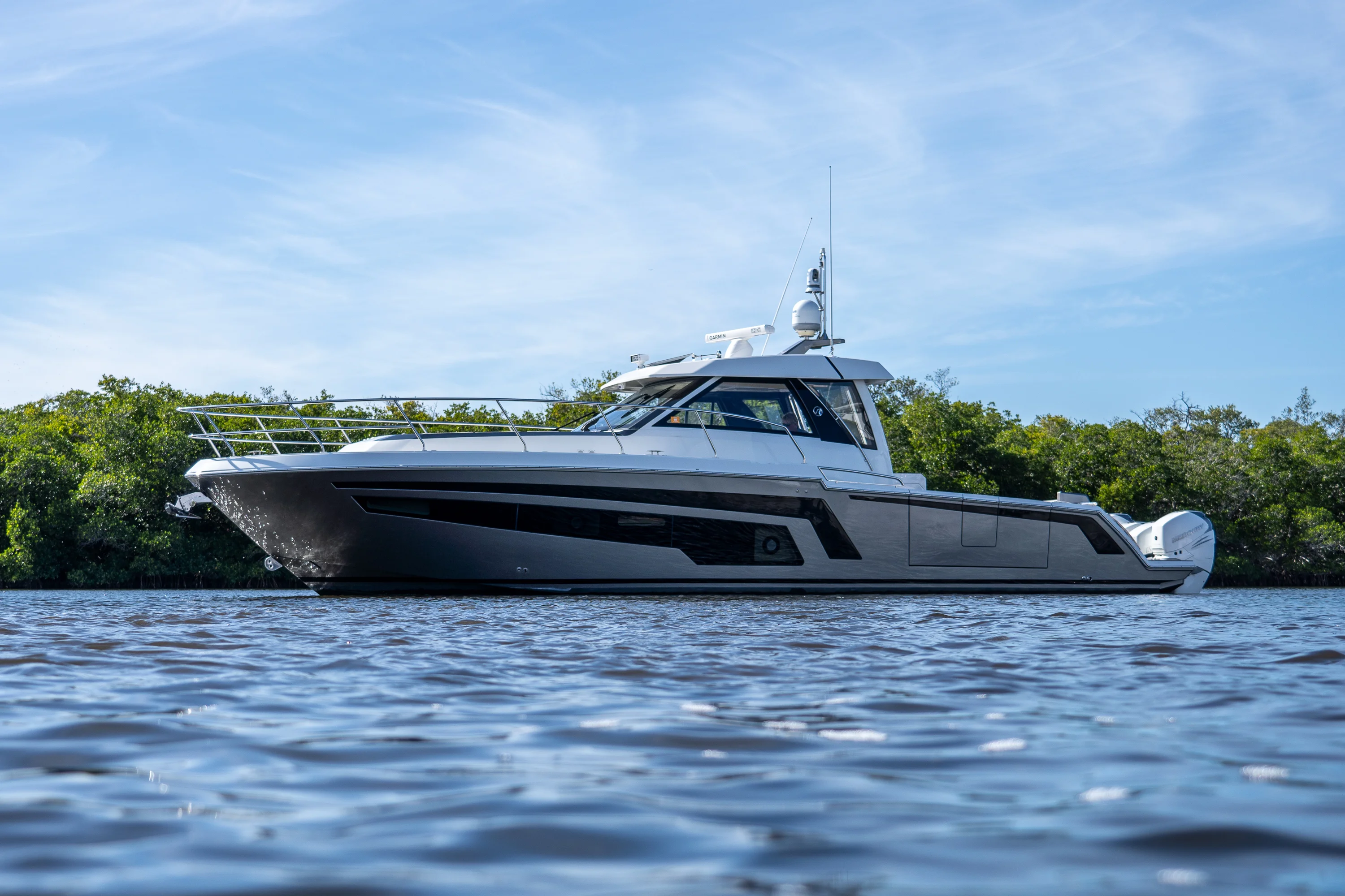 2021 Ocean Alexander 45 DIVERGENCE COUPE Image Thumbnail #2