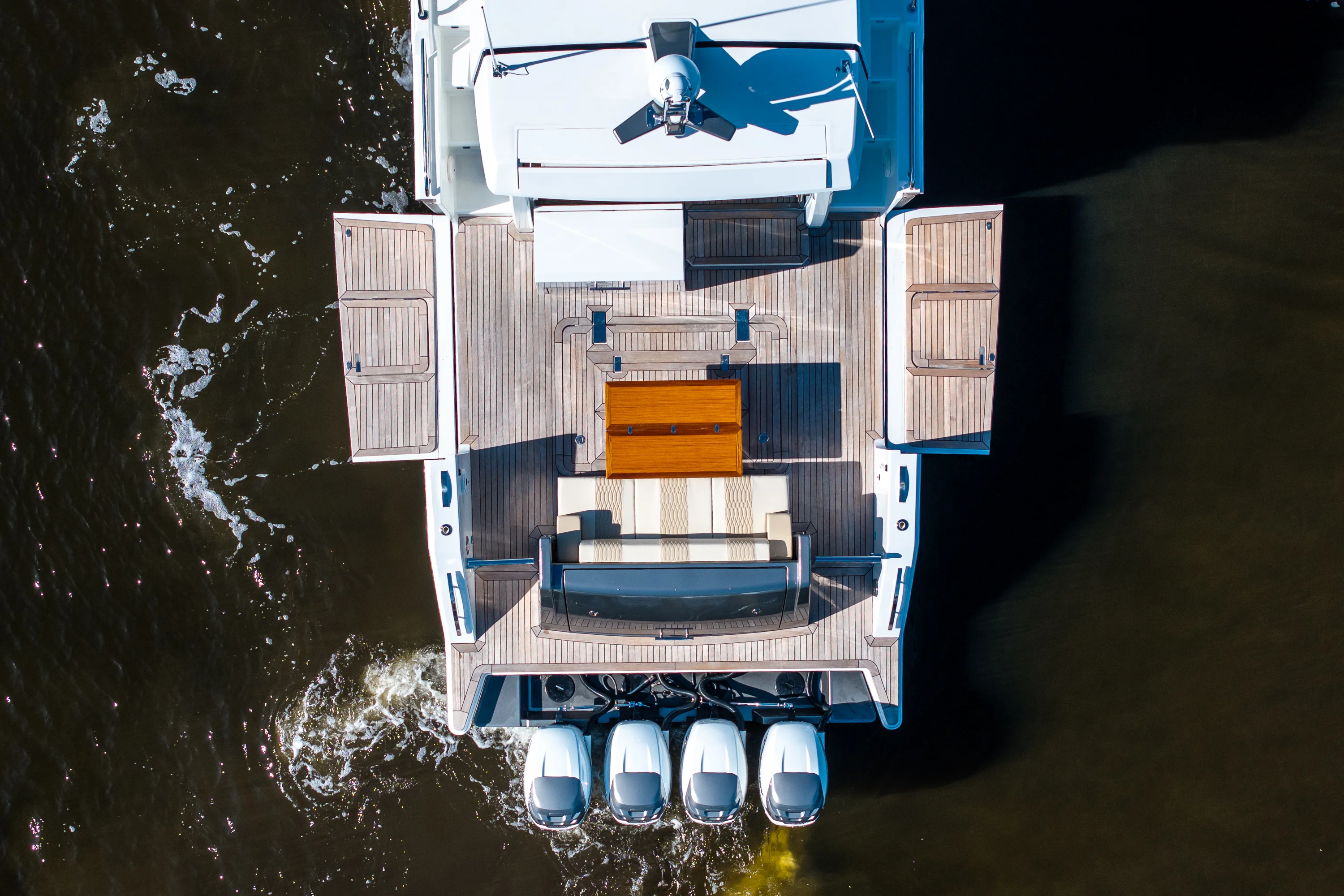 2021 Ocean Alexander 45 DIVERGENCE COUPE Image Thumbnail #5