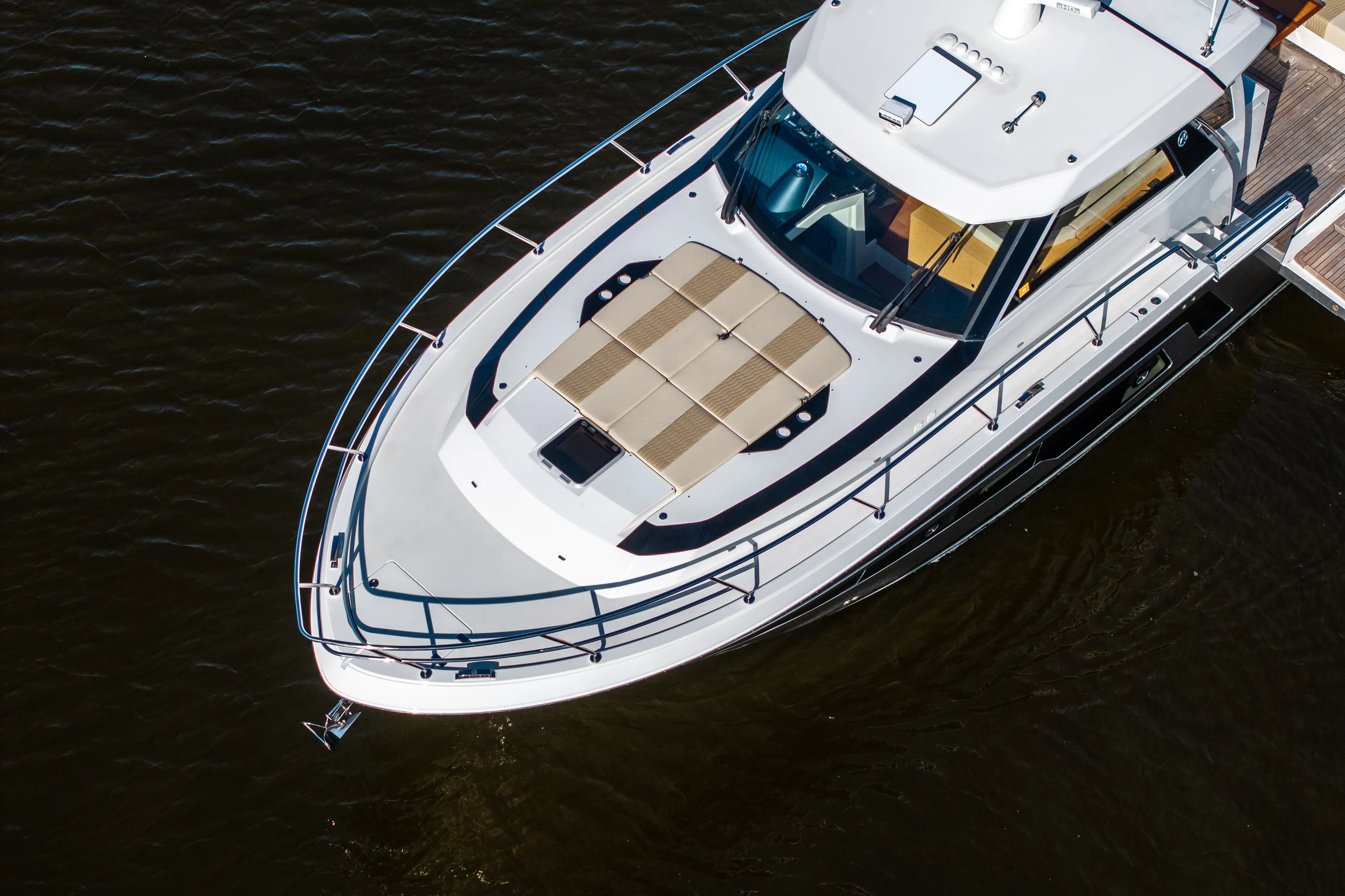 2021 Ocean Alexander 45 DIVERGENCE COUPE Image Thumbnail #6