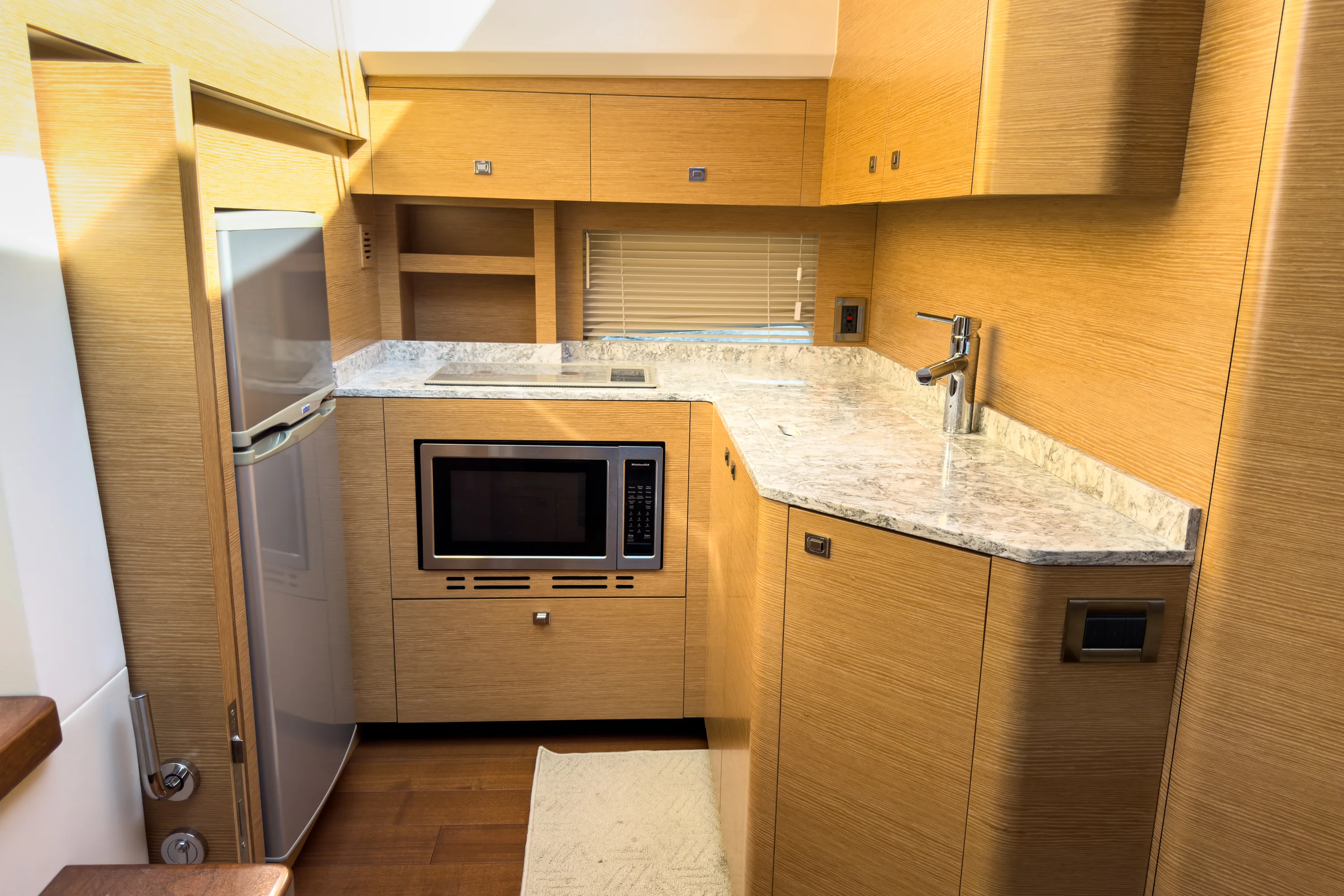 2021 Ocean Alexander 45 DIVERGENCE COUPE Image Thumbnail #30