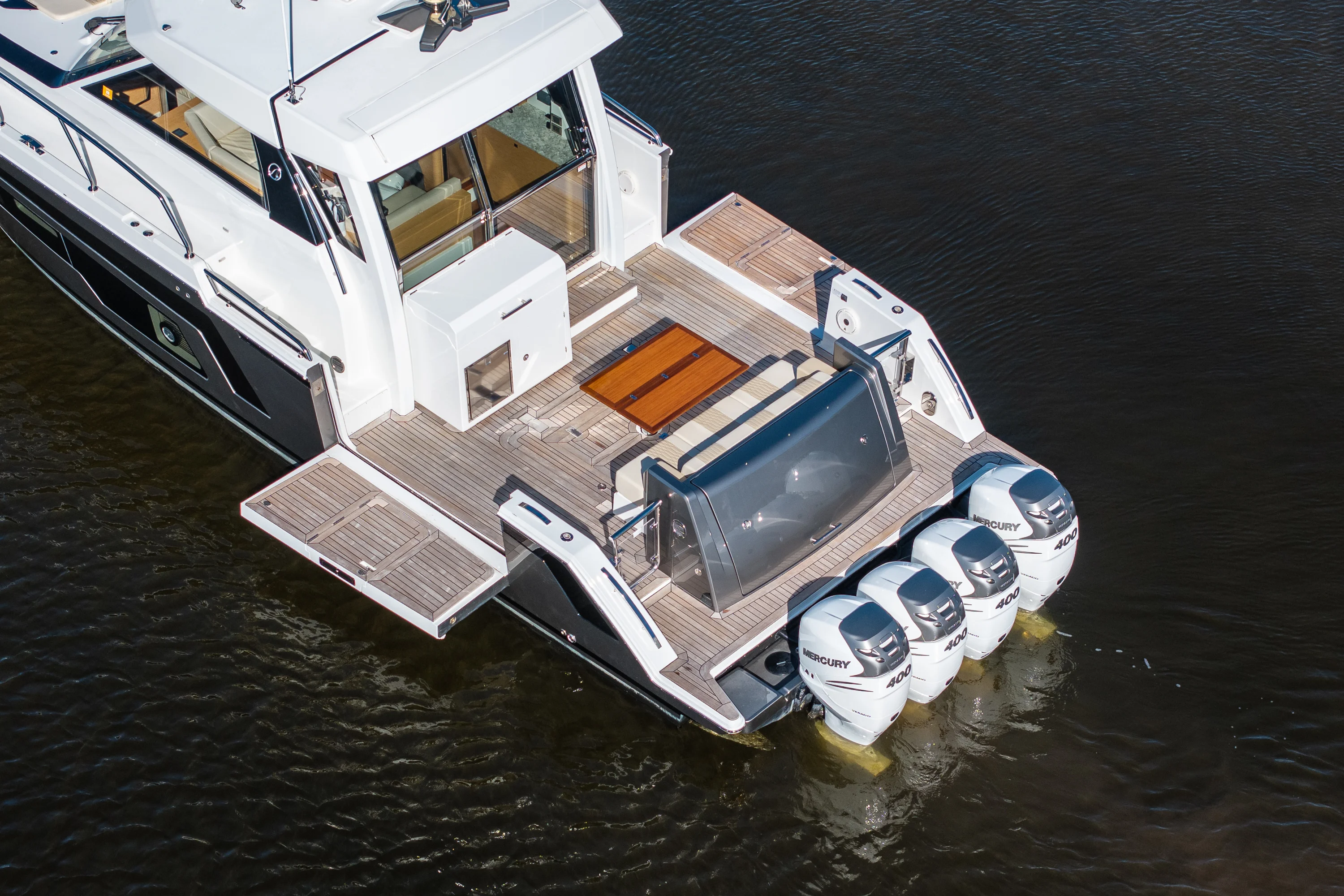 2021 Ocean Alexander 45 DIVERGENCE COUPE Image Thumbnail #4